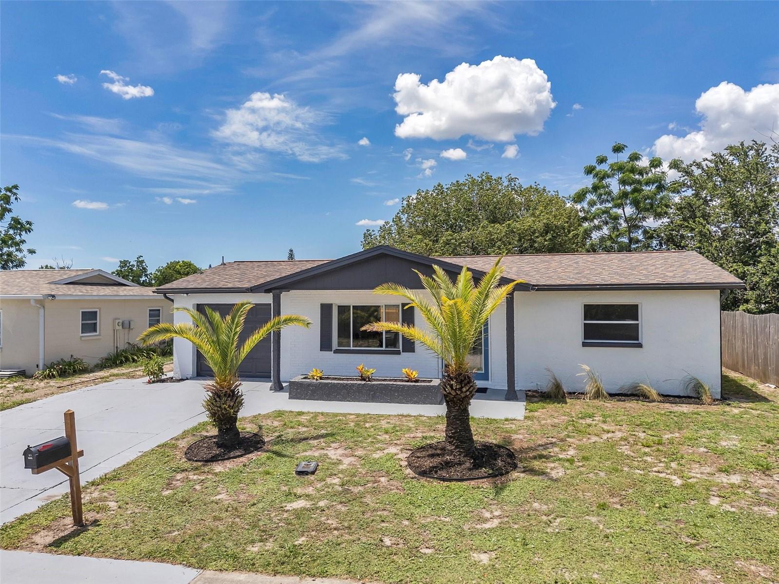 Image 37 of 45 For 8045 Colton Drive