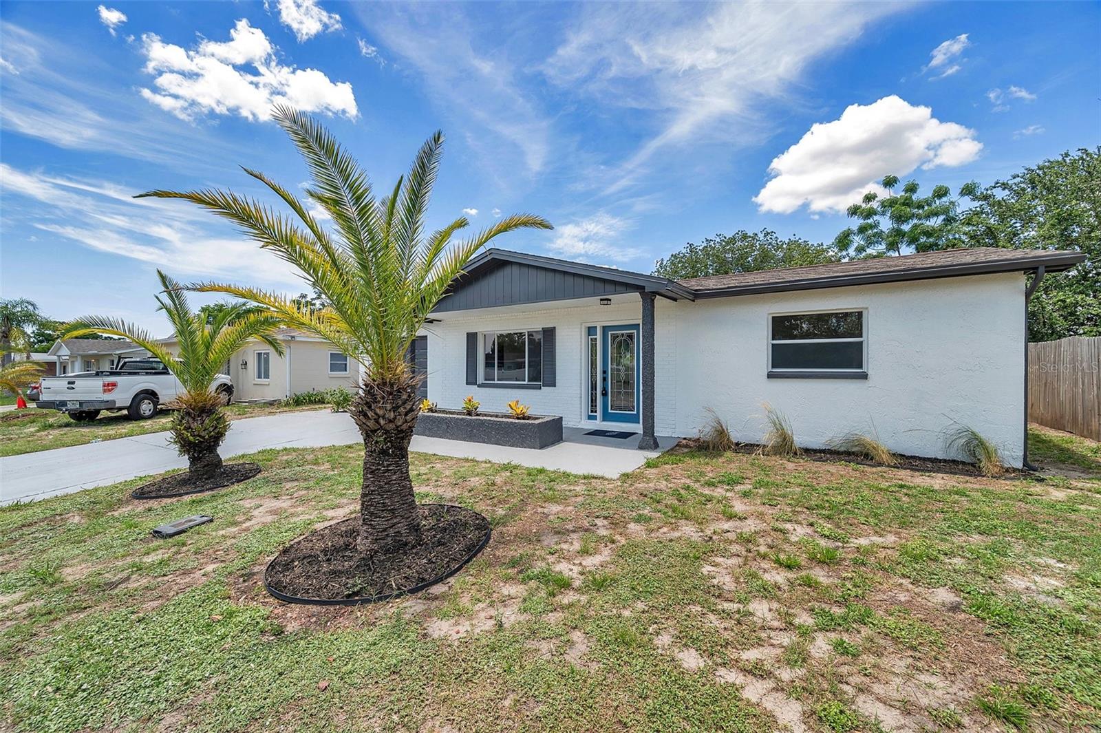 Image 38 of 45 For 8045 Colton Drive