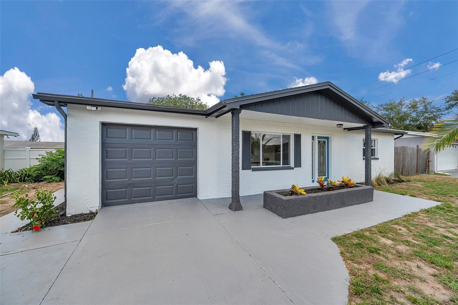 Image 43 of 45 For 8045 Colton Drive