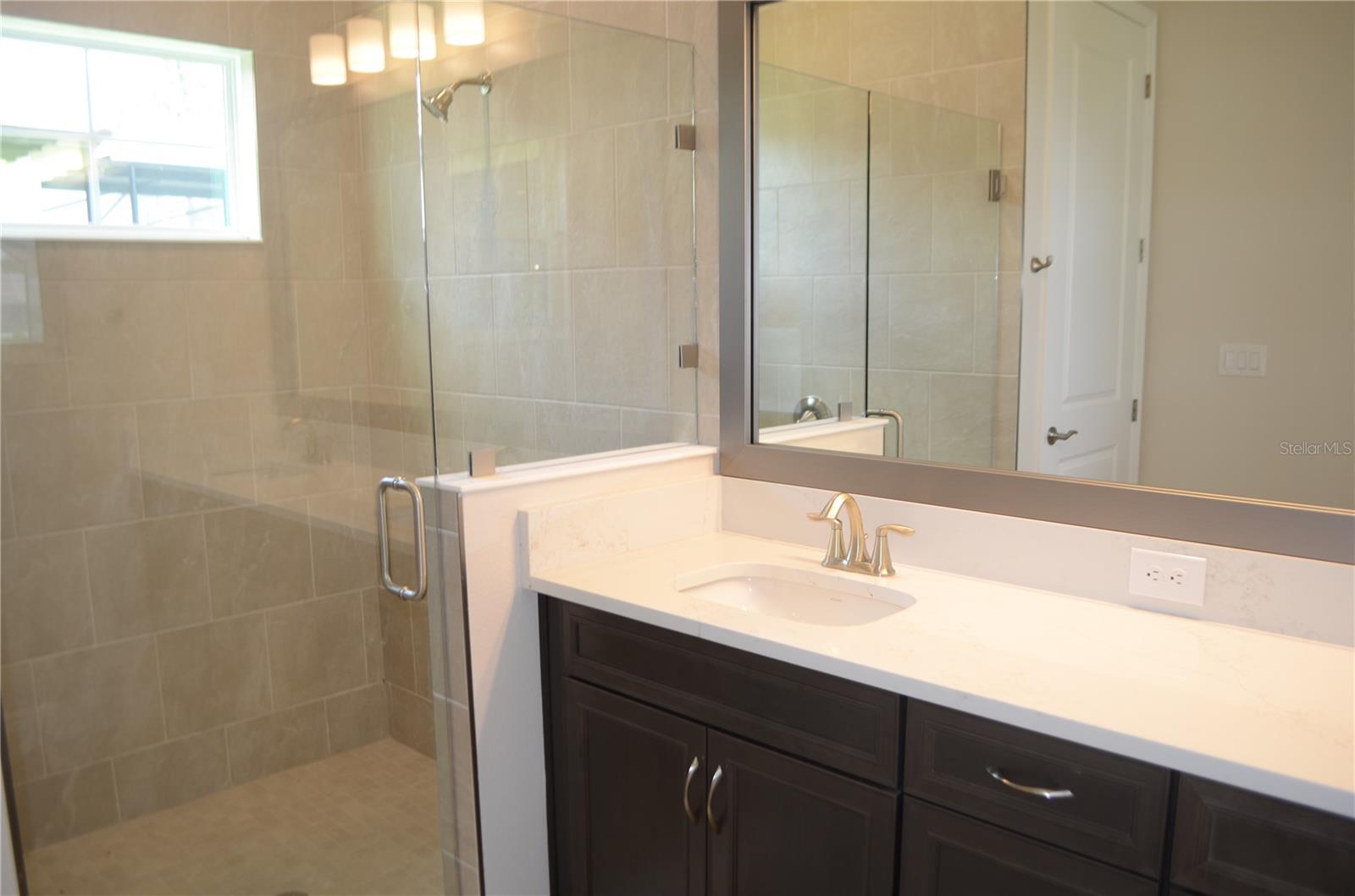 Listing photo id 10 for 35482 Big Hawk Drive