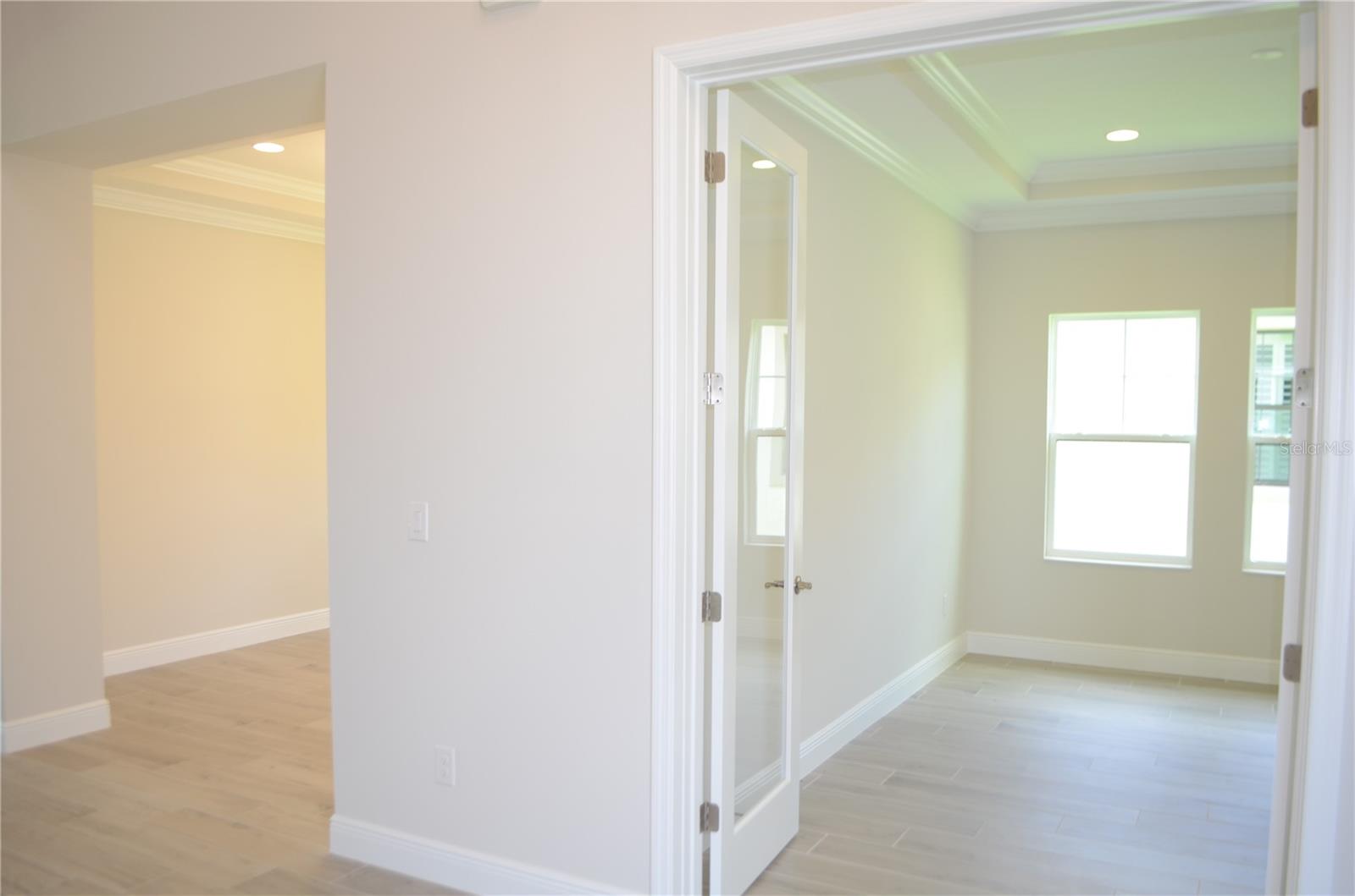 Listing photo id 14 for 35482 Big Hawk Drive