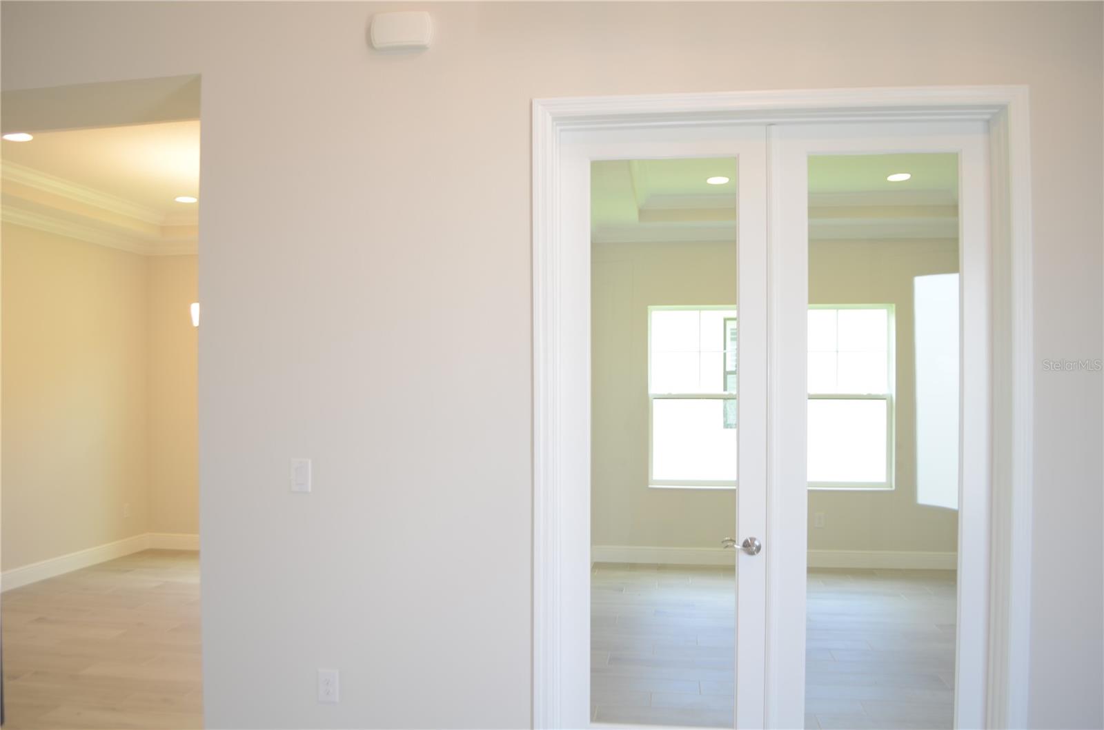 Listing photo id 15 for 35482 Big Hawk Drive