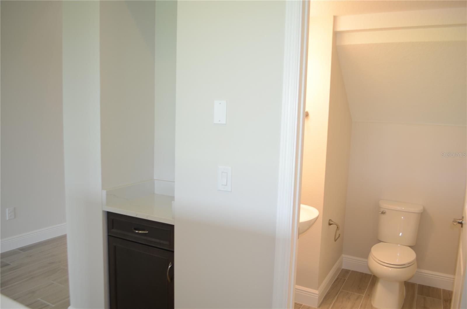 Listing photo id 16 for 35482 Big Hawk Drive