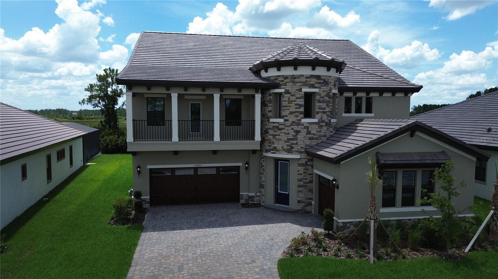 Listing photo id 36 for 35482 Big Hawk Drive