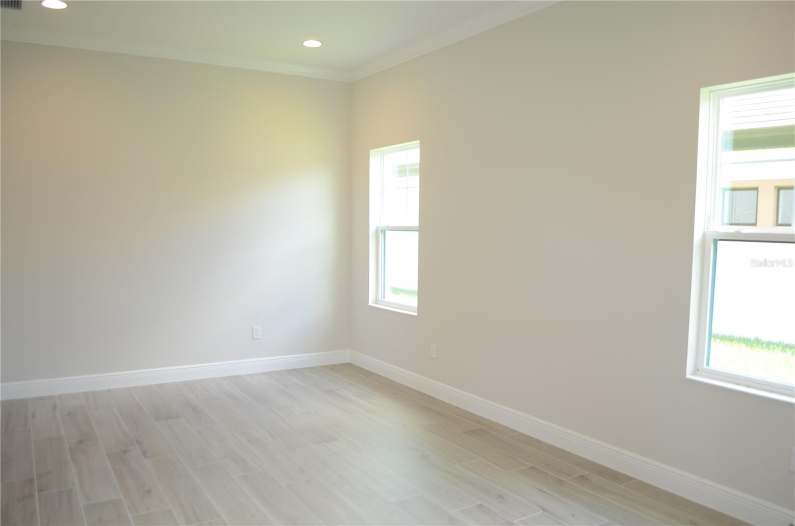 Listing photo id 6 for 35482 Big Hawk Drive