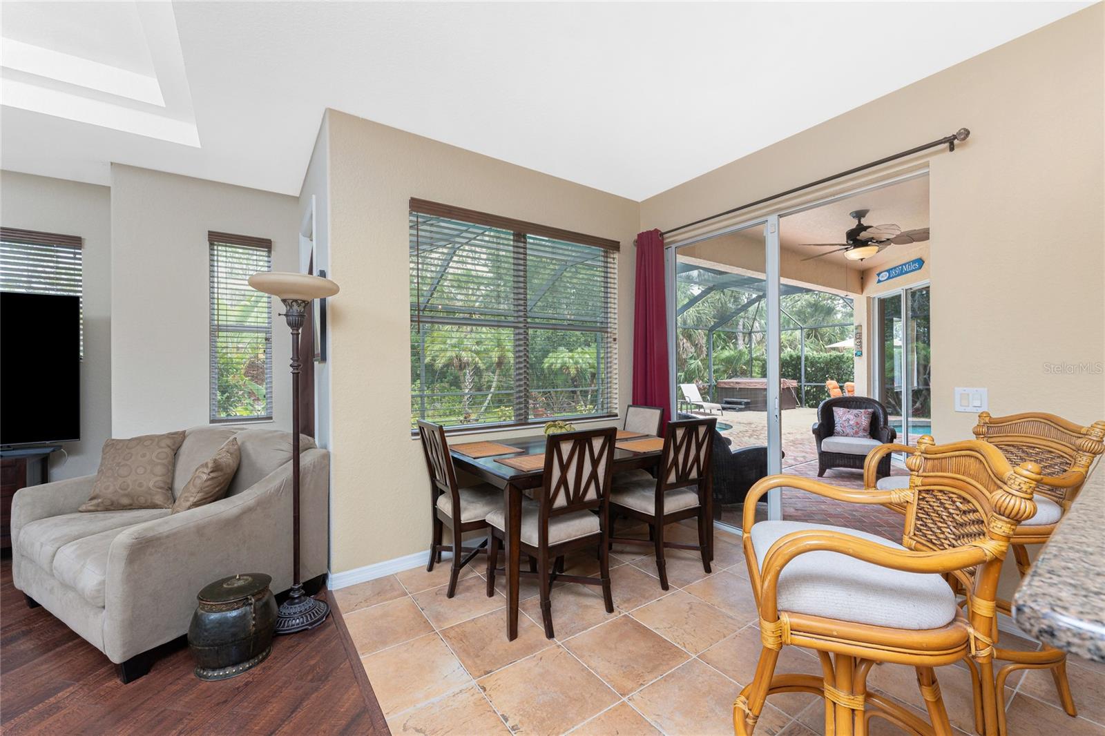 Image 10 of 49 For 11343 Dancing River Drive