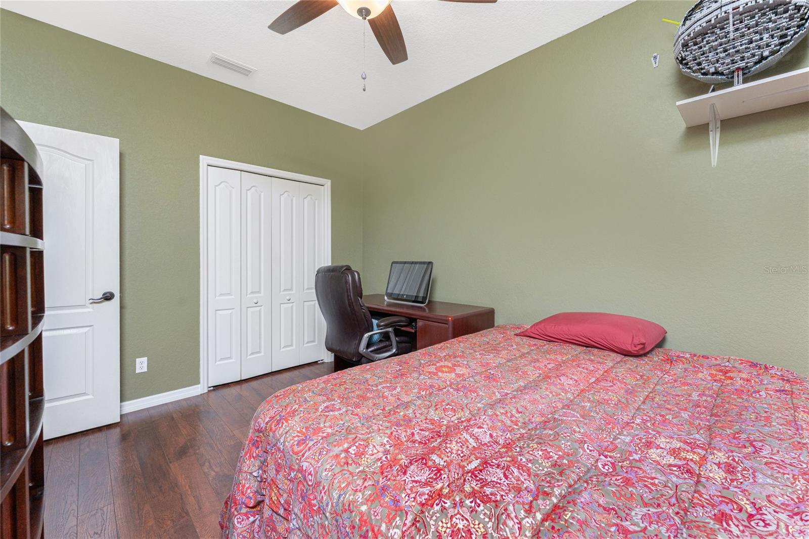 Image 16 of 49 For 11343 Dancing River Drive
