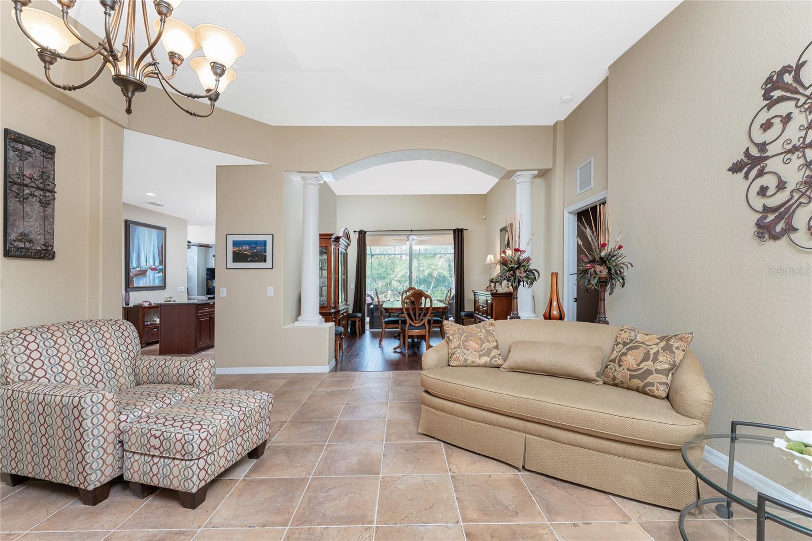 Image 5 of 49 For 11343 Dancing River Drive