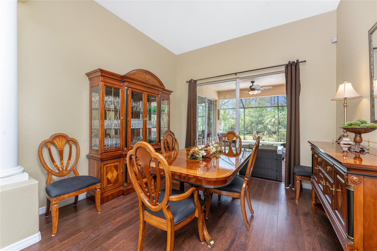 Image 6 of 49 For 11343 Dancing River Drive