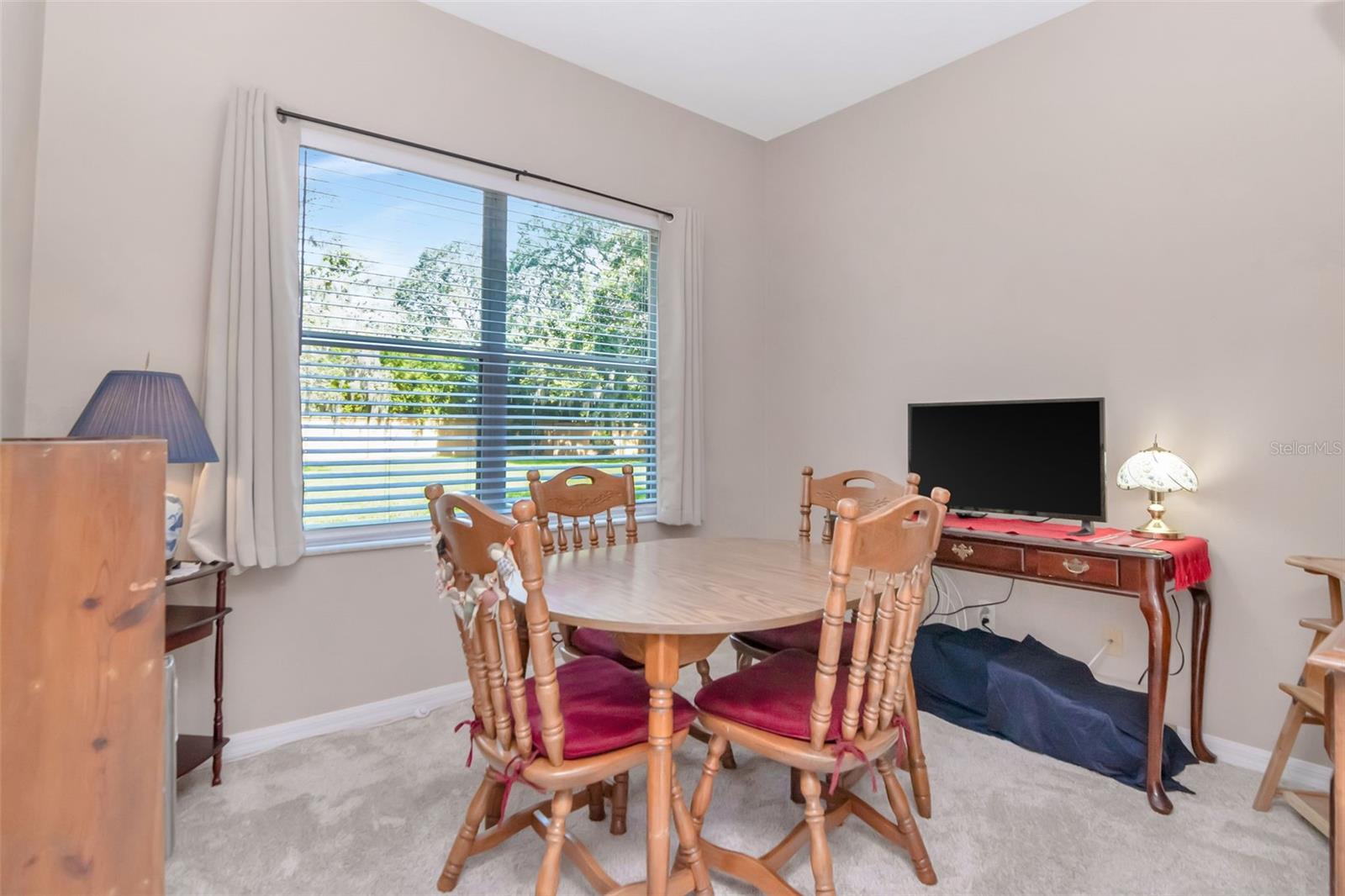 Image 14 of 43 For 9317 Stone River Place