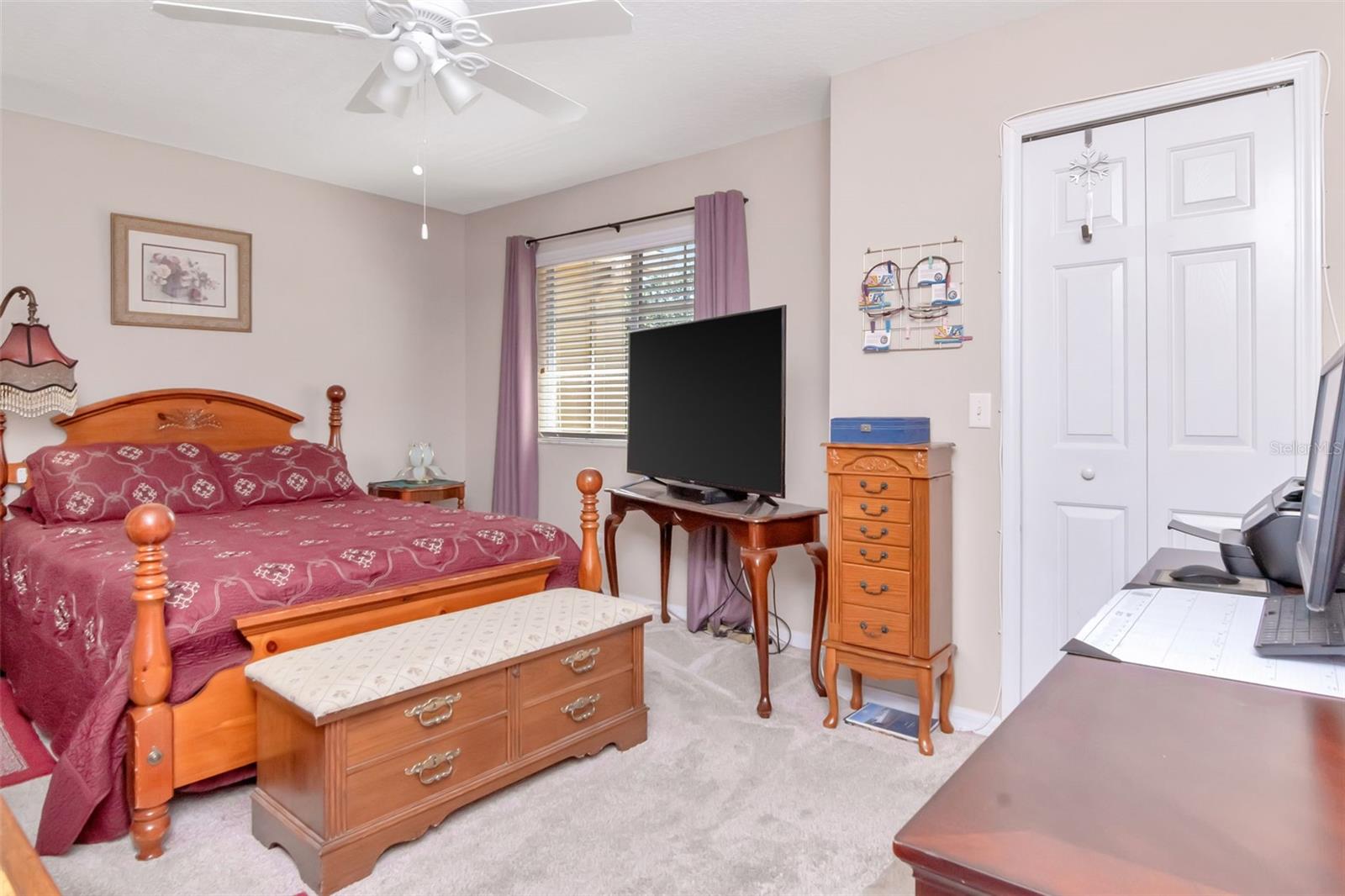 Image 17 of 43 For 9317 Stone River Place