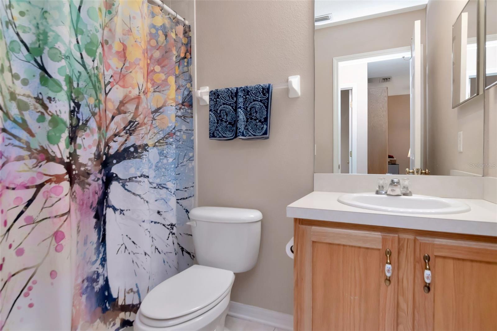 Image 22 of 43 For 9317 Stone River Place
