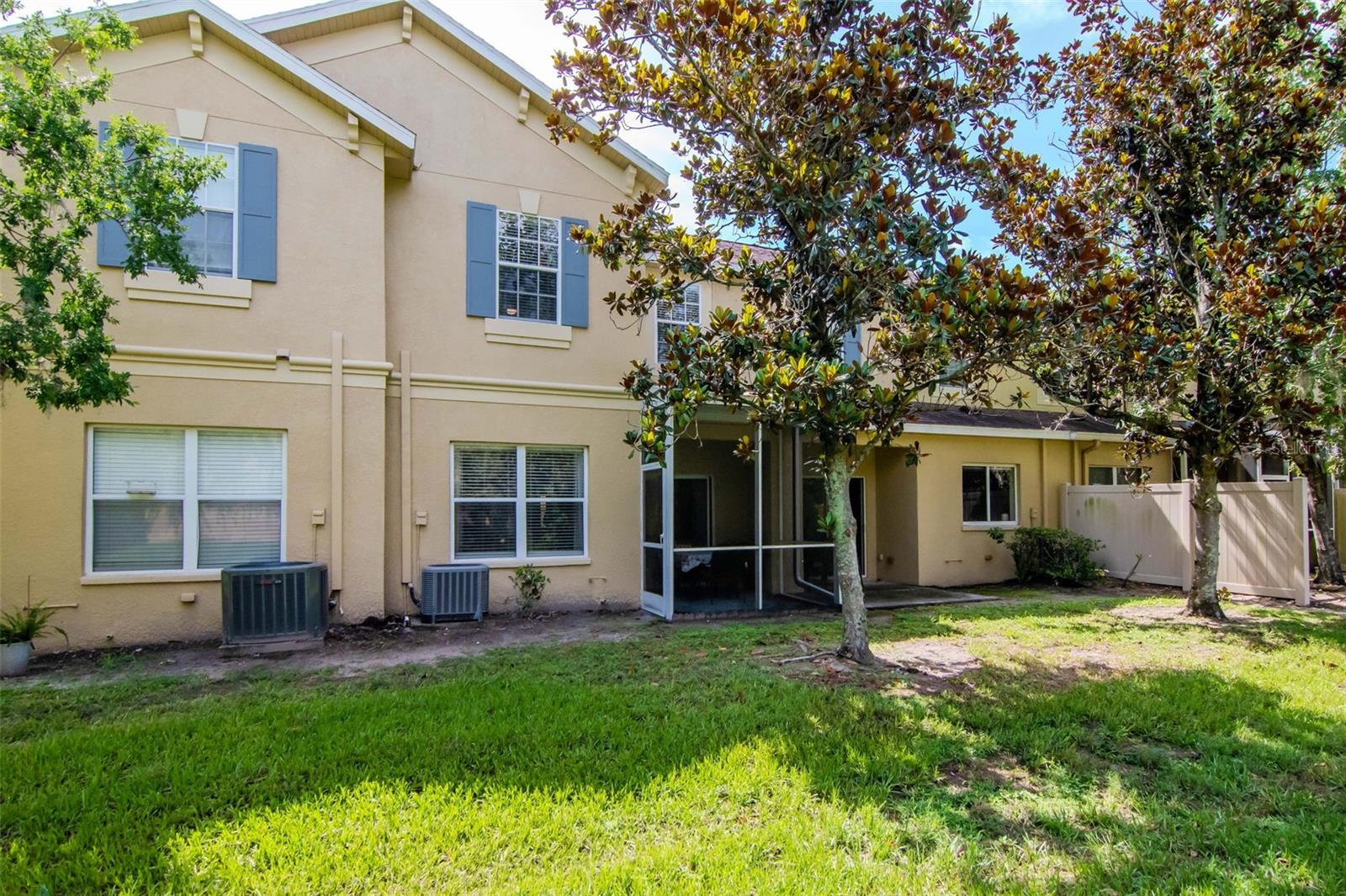 Image 26 of 43 For 9317 Stone River Place
