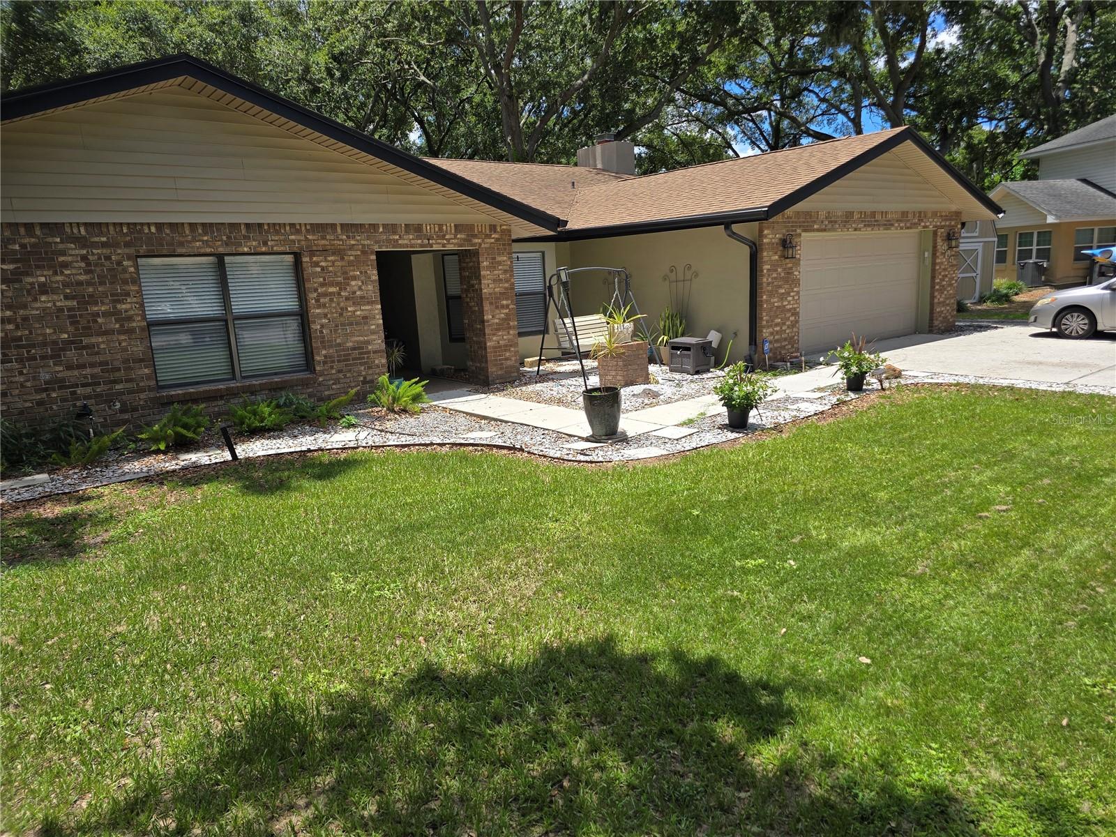 Image 17 of 23 For 909 Heatherbrook Drive