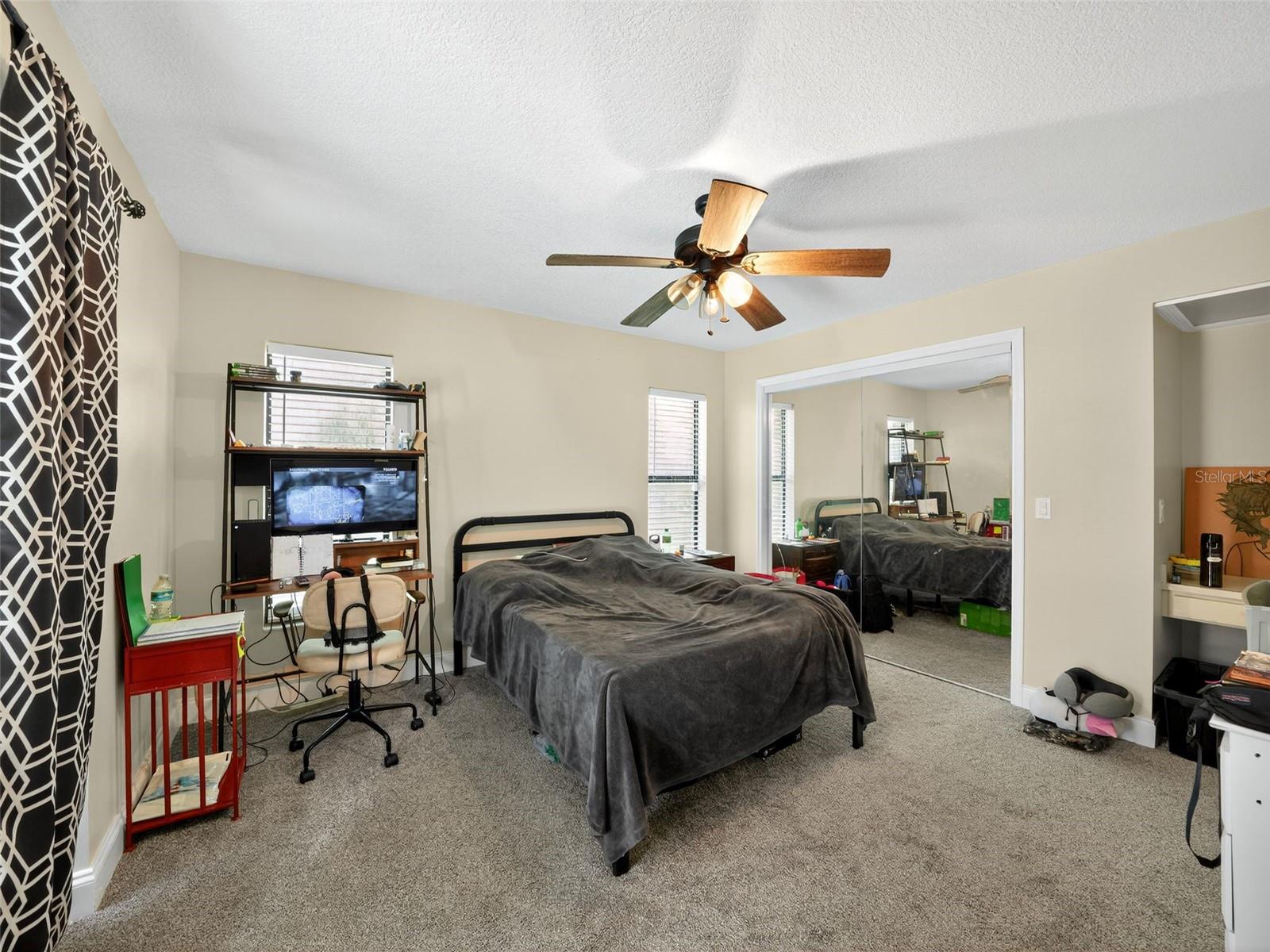 Image 27 of 54 For 909 Heatherbrook Drive