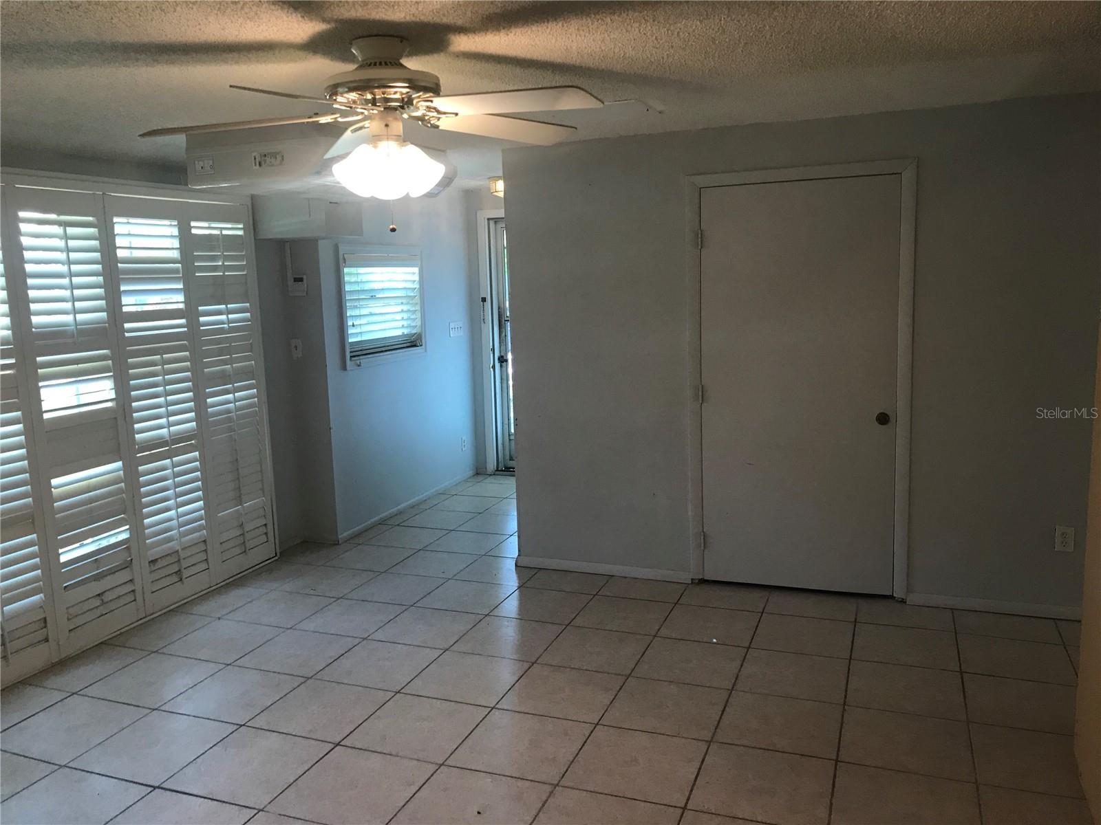 Image 3 of 10 For 3943 Freedom Avenue 1