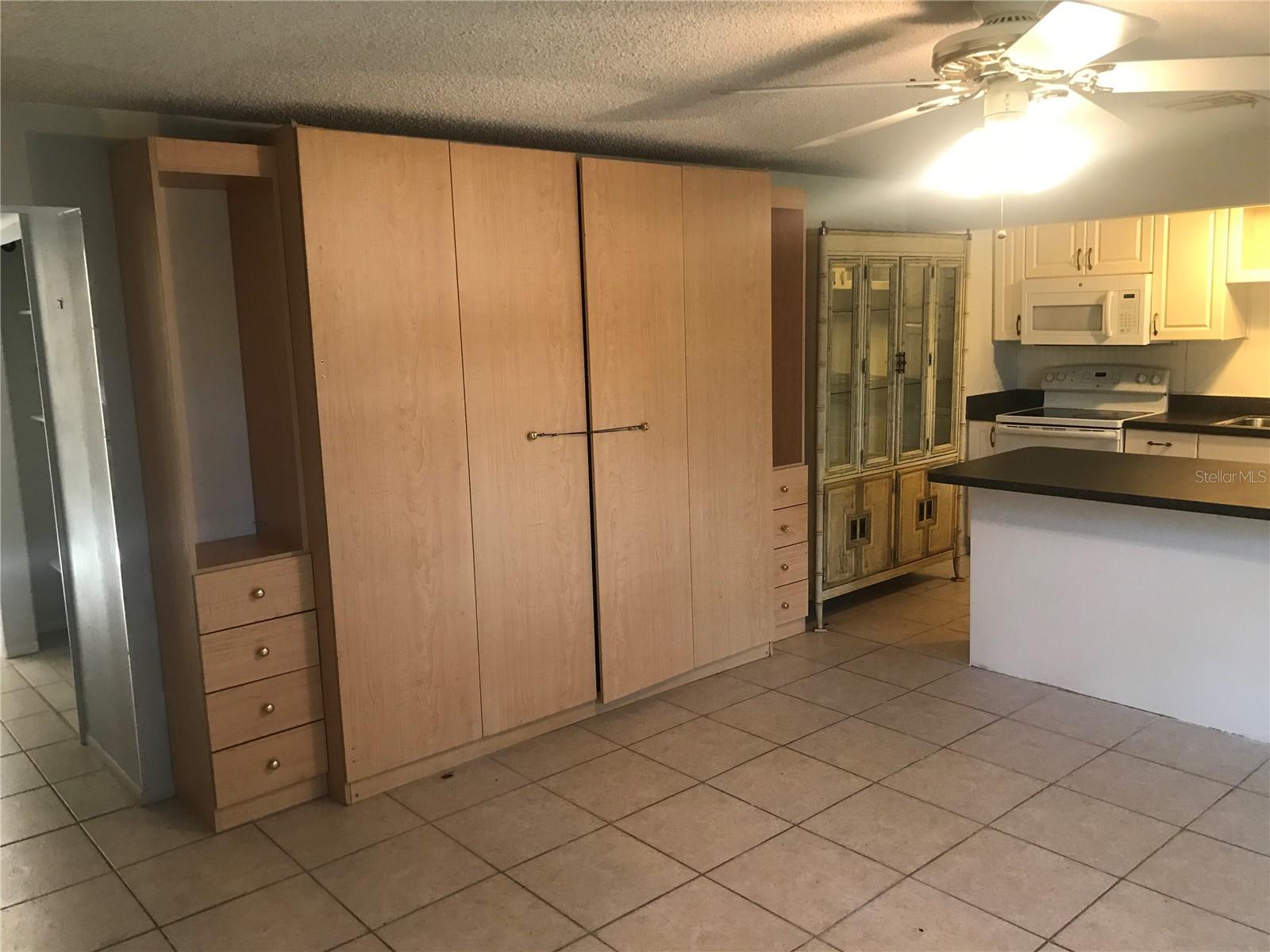 Image 4 of 10 For 3943 Freedom Avenue 1