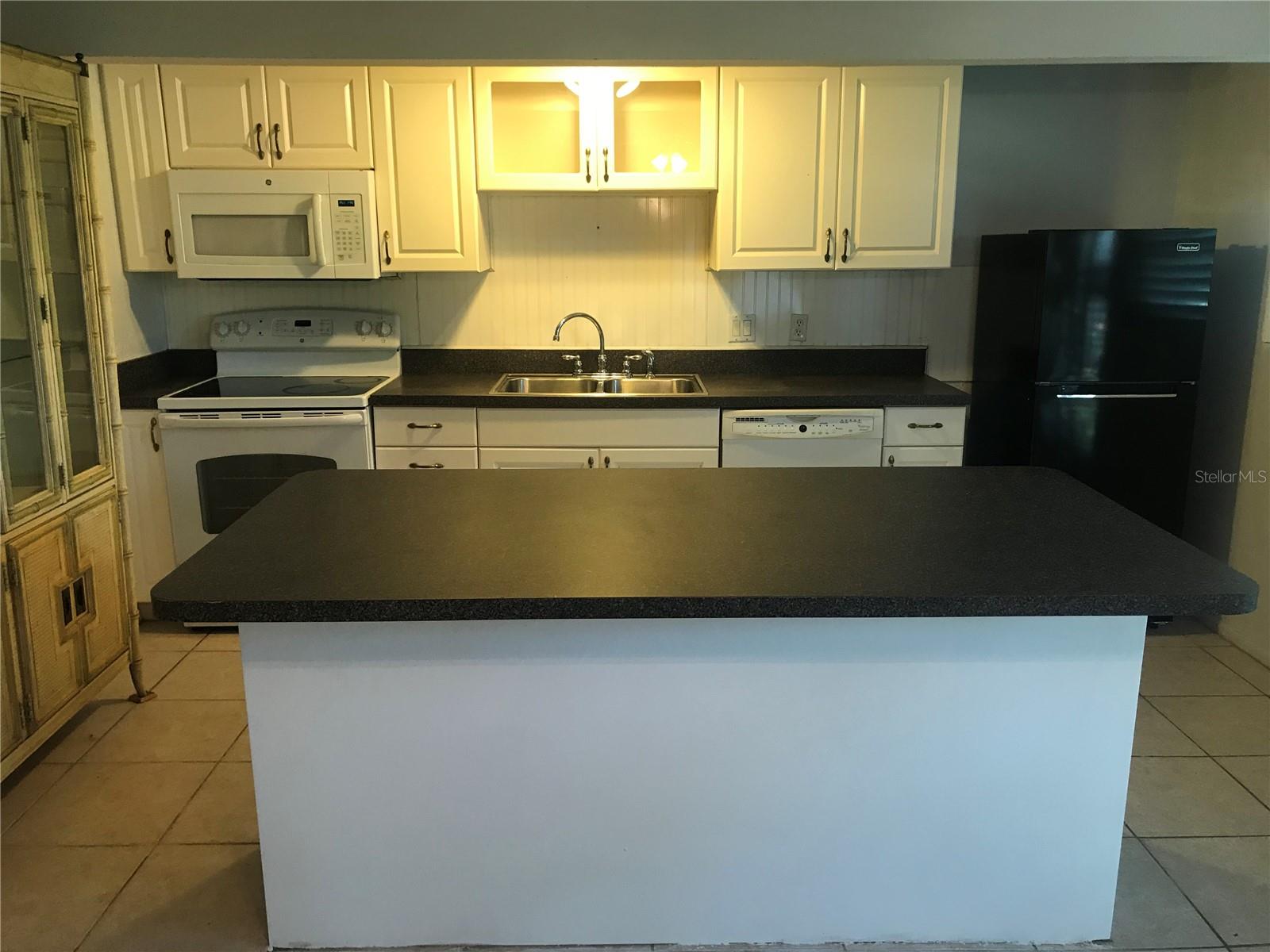 Image 5 of 10 For 3943 Freedom Avenue 1