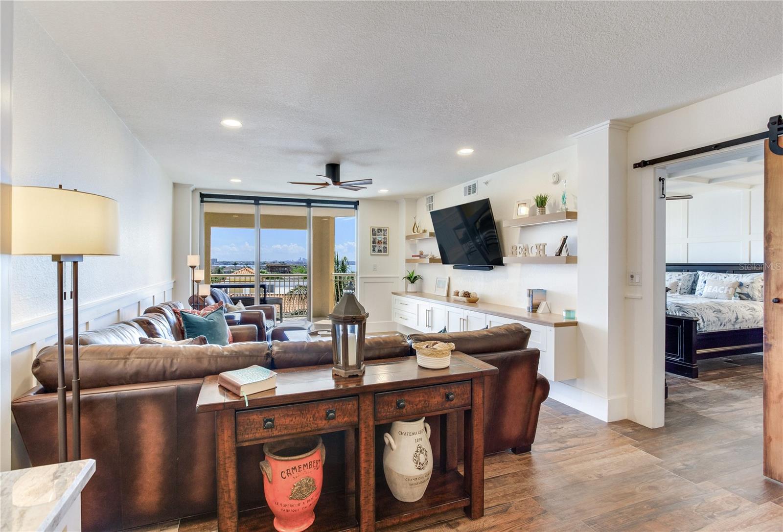 Image 21 of 74 For 5353 Gulf Boulevard A402