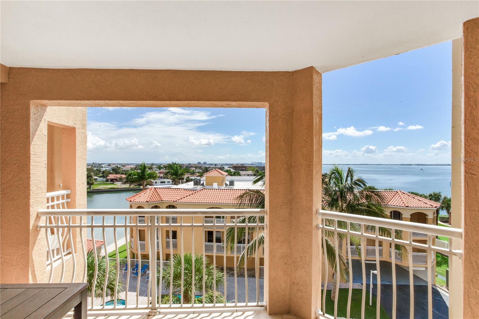 Image 28 of 74 For 5353 Gulf Boulevard A402
