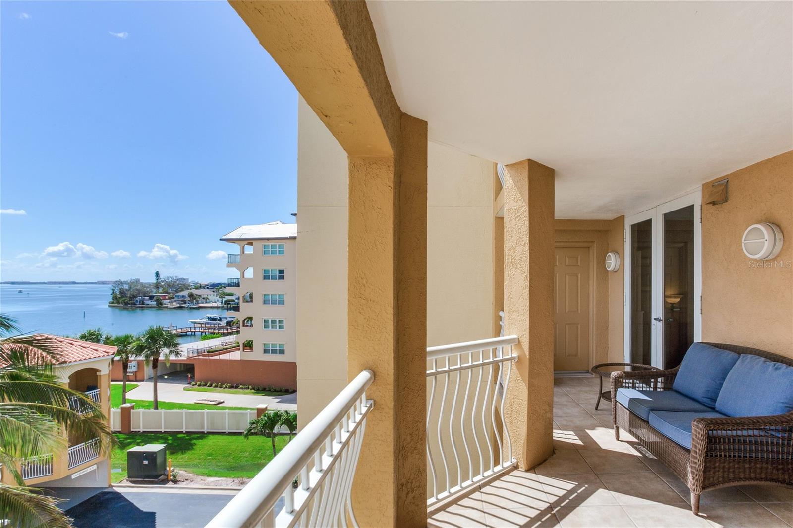 Image 29 of 74 For 5353 Gulf Boulevard A402