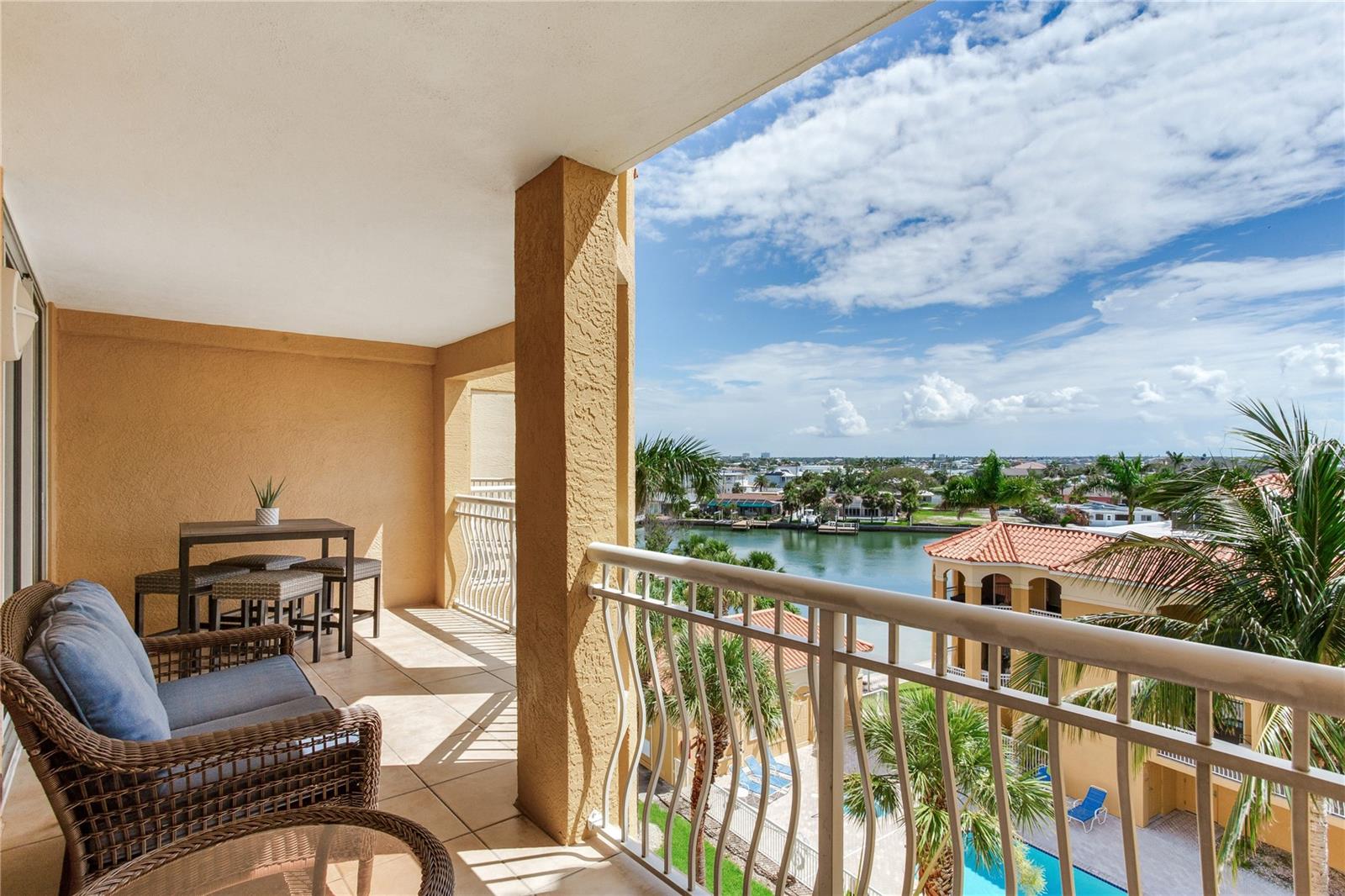Image 30 of 74 For 5353 Gulf Boulevard A402