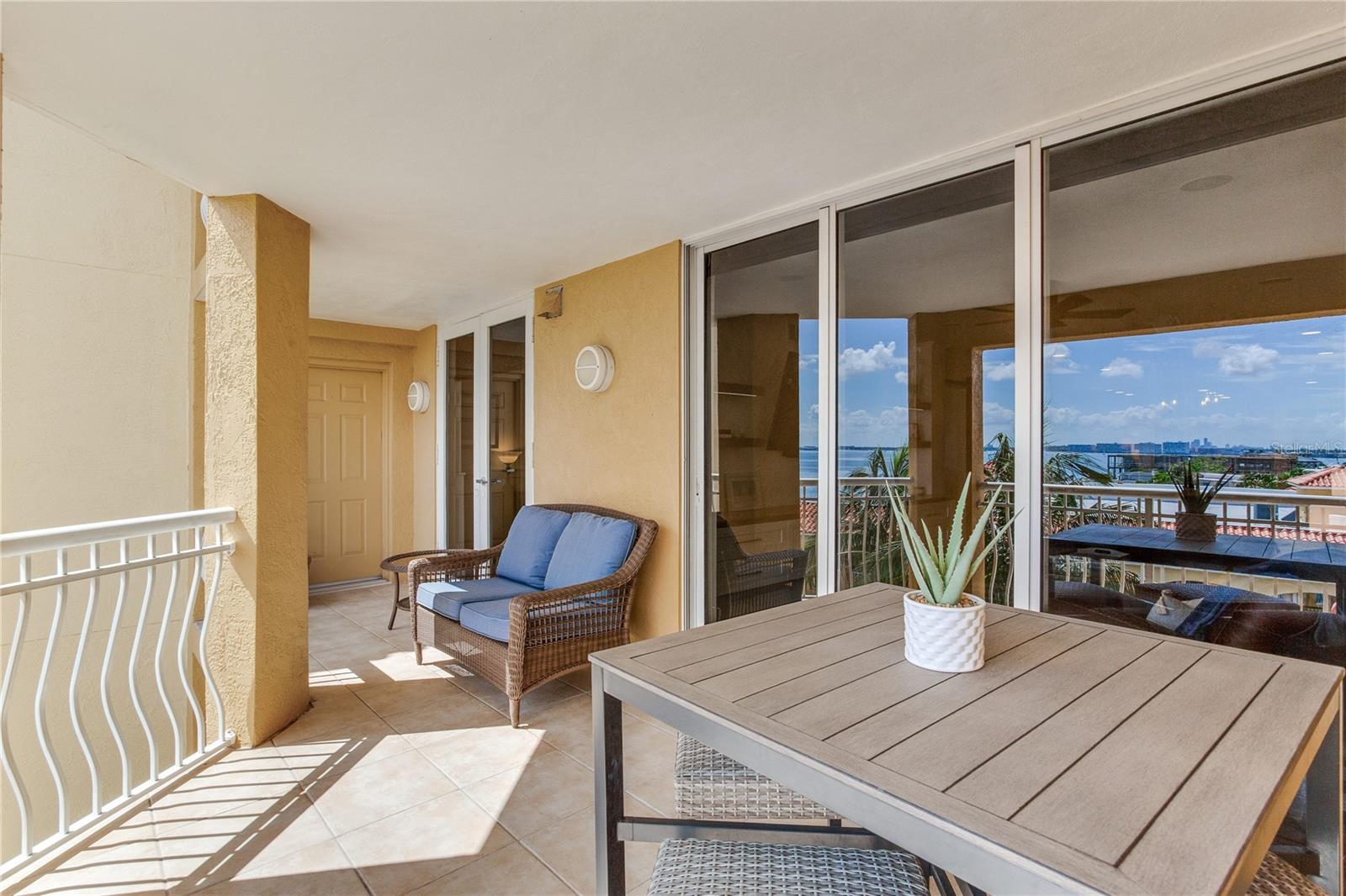 Image 33 of 74 For 5353 Gulf Boulevard A402