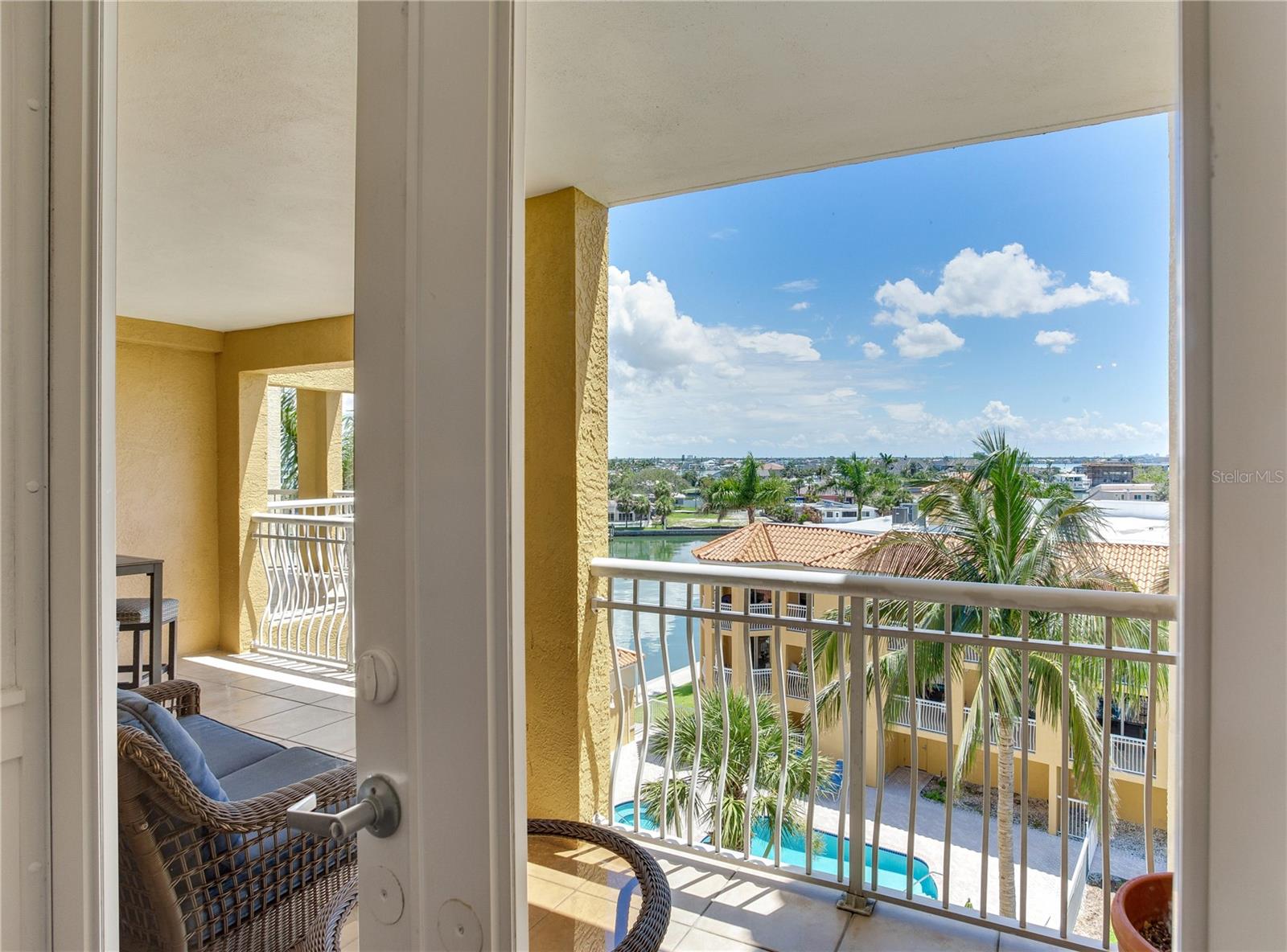 Image 38 of 74 For 5353 Gulf Boulevard A402
