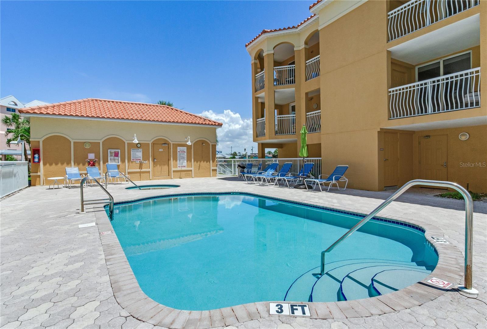 Image 63 of 74 For 5353 Gulf Boulevard A402