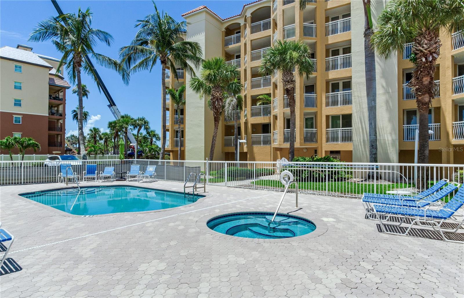 Image 64 of 74 For 5353 Gulf Boulevard A402