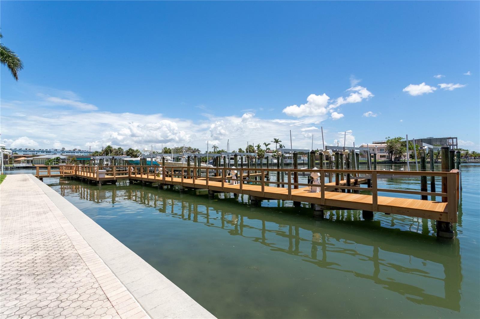 Image 69 of 74 For 5353 Gulf Boulevard A402