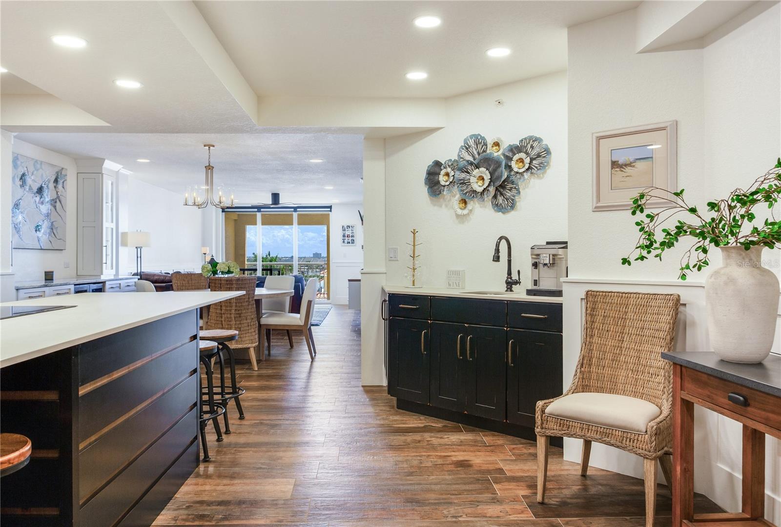 Image 8 of 74 For 5353 Gulf Boulevard A402