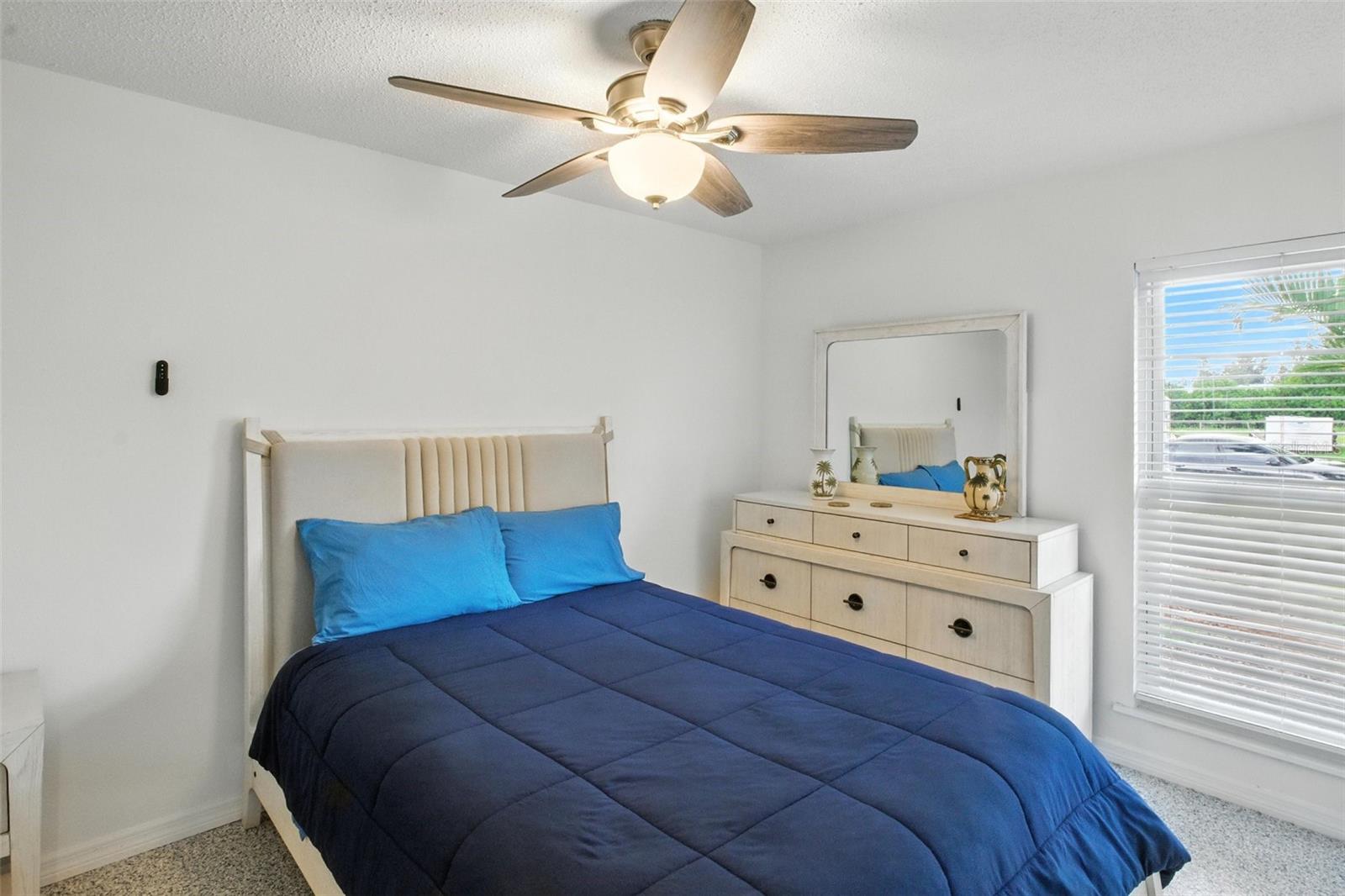 Image 18 of 27 For 2306 41st Street E