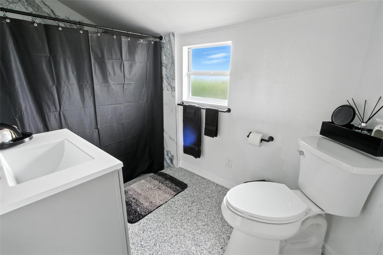 Image 21 of 27 For 2306 41st Street E