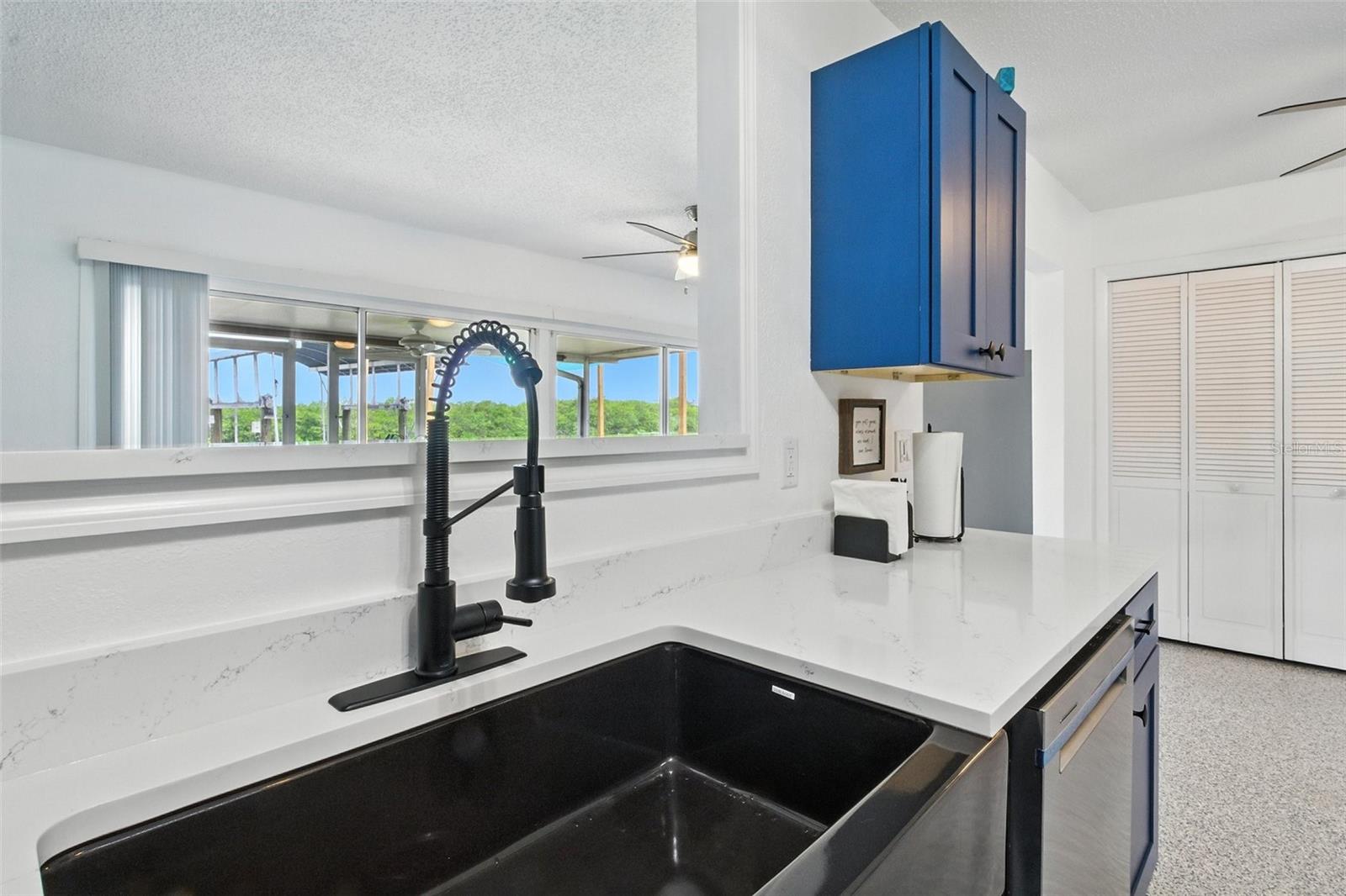 Image 9 of 27 For 2306 41st Street E