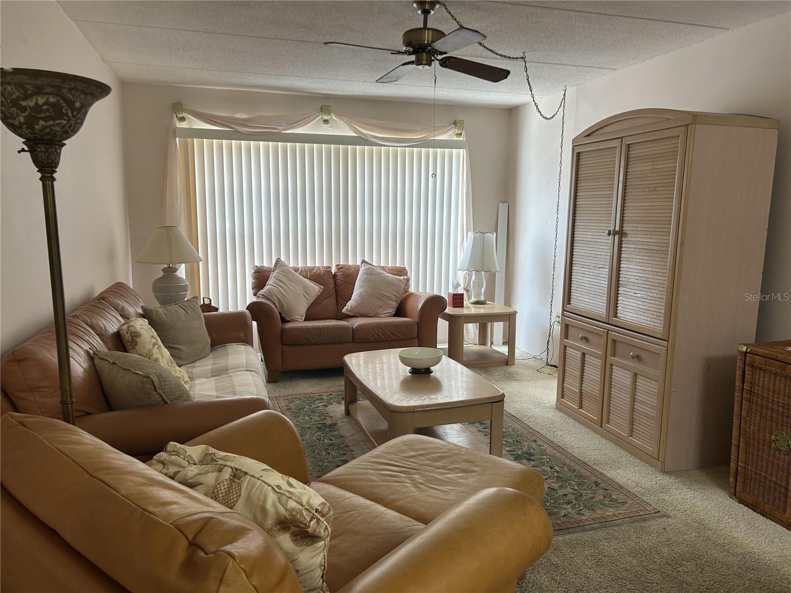 Image 10 of 40 For 12760 Indian Rocks Road 904