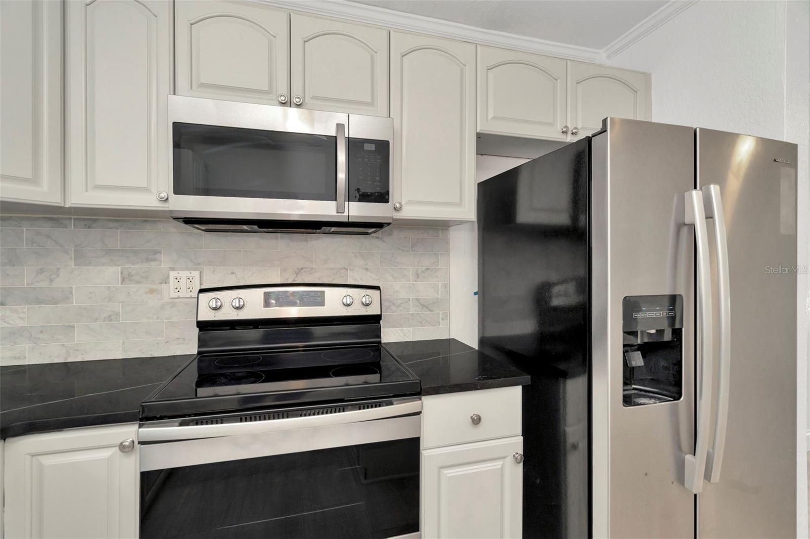Image 16 of 34 For 3520 Price Avenue