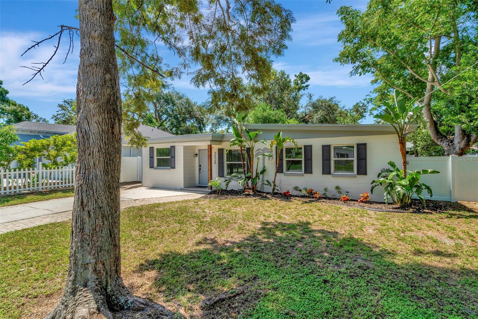 Image 2 of 34 For 3520 Price Avenue