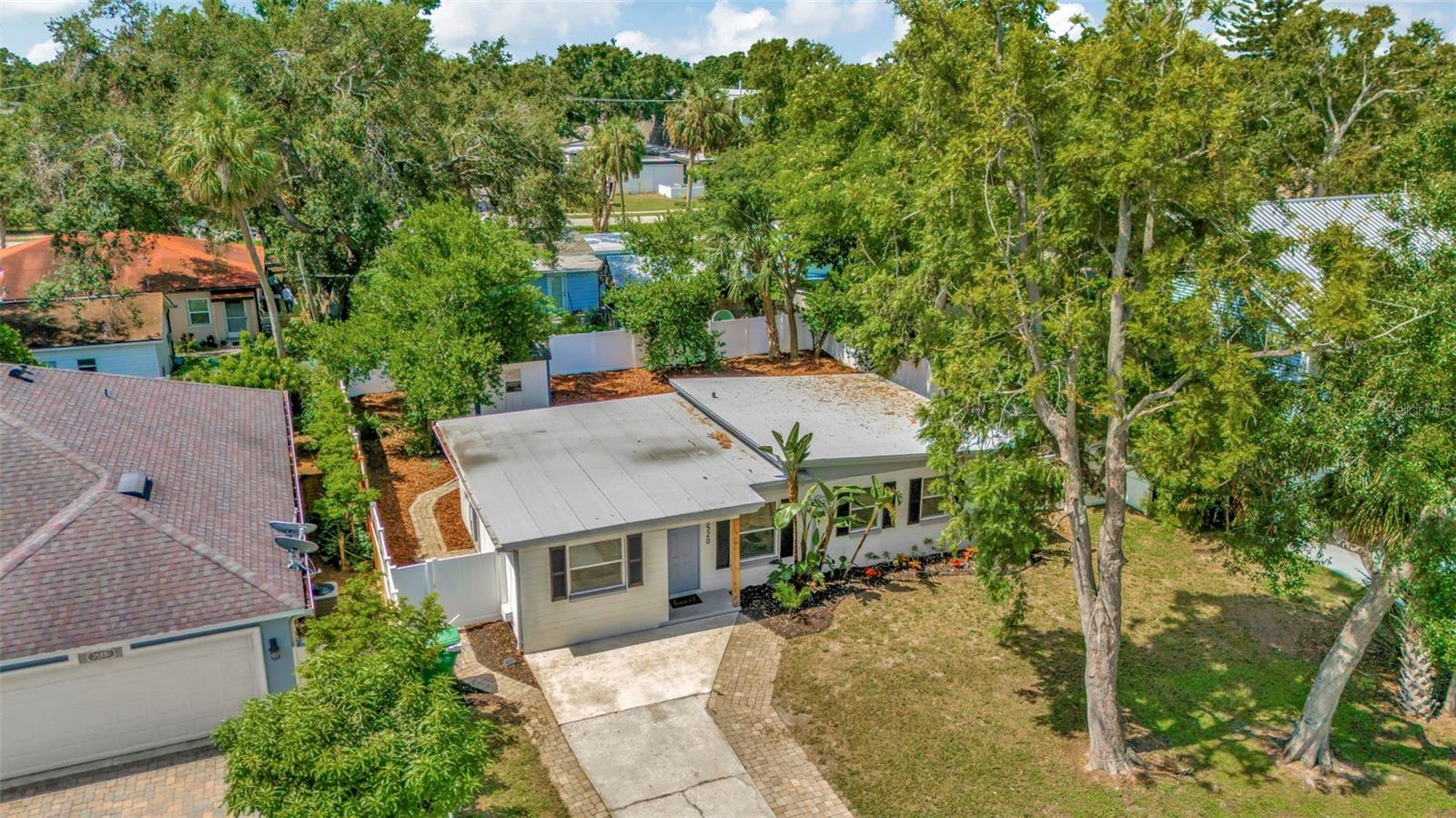 Image 3 of 34 For 3520 Price Avenue