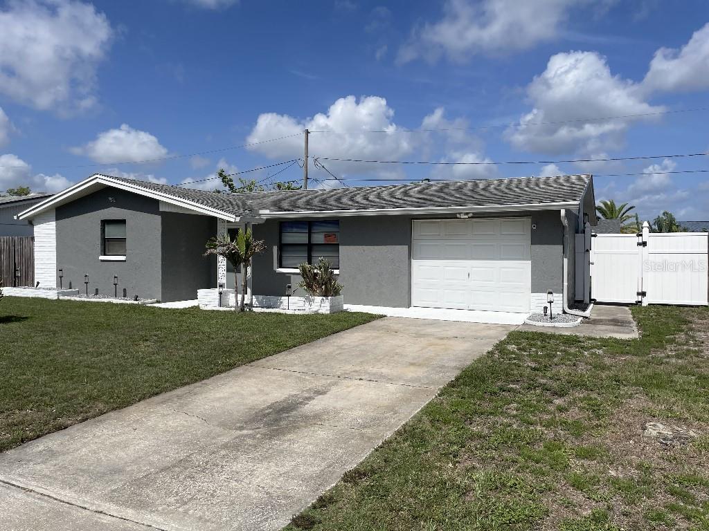 Image 4 of 42 For 1144 Rushmore Drive