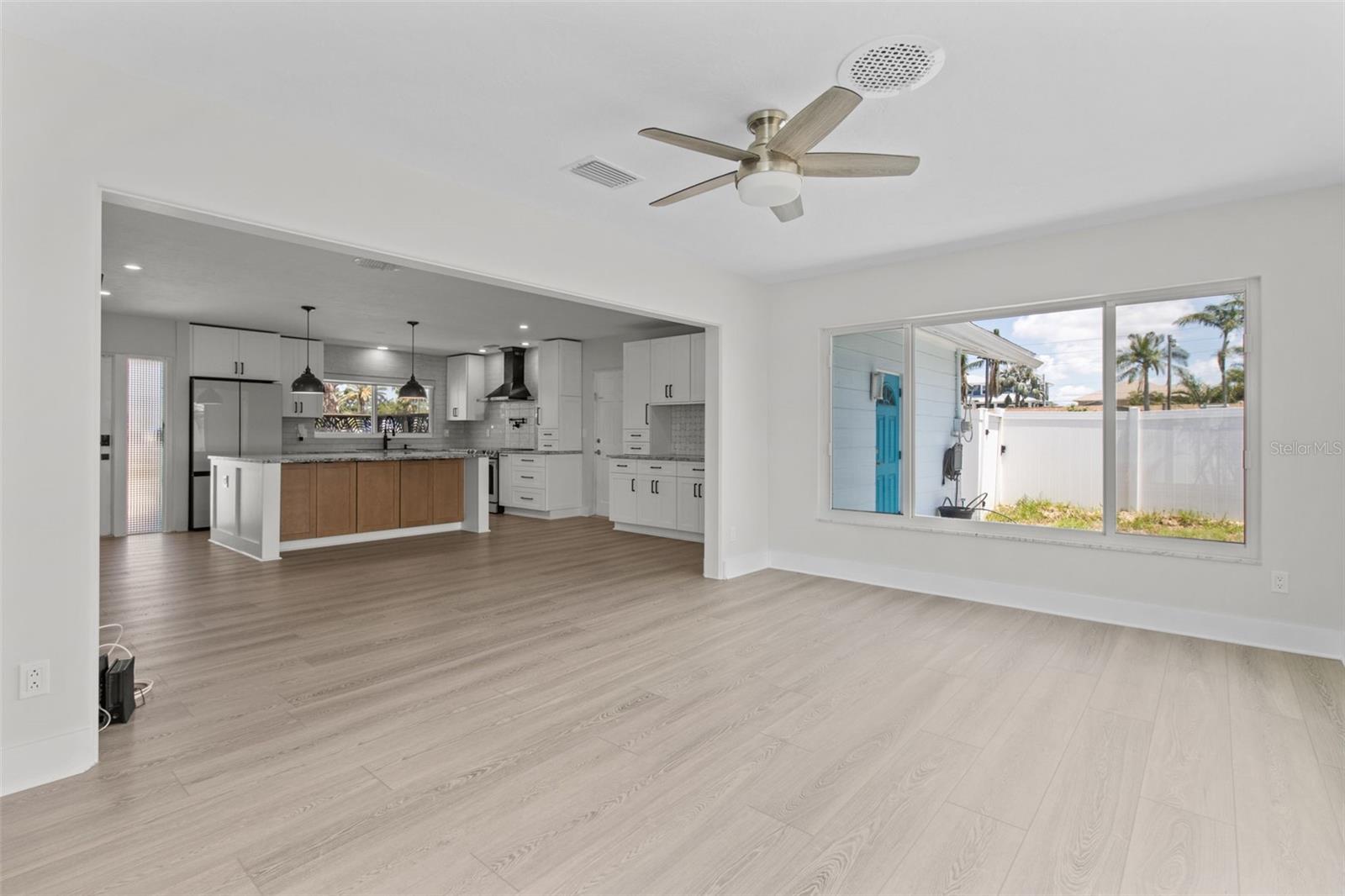 Image 12 of 39 For 2 79th Street S