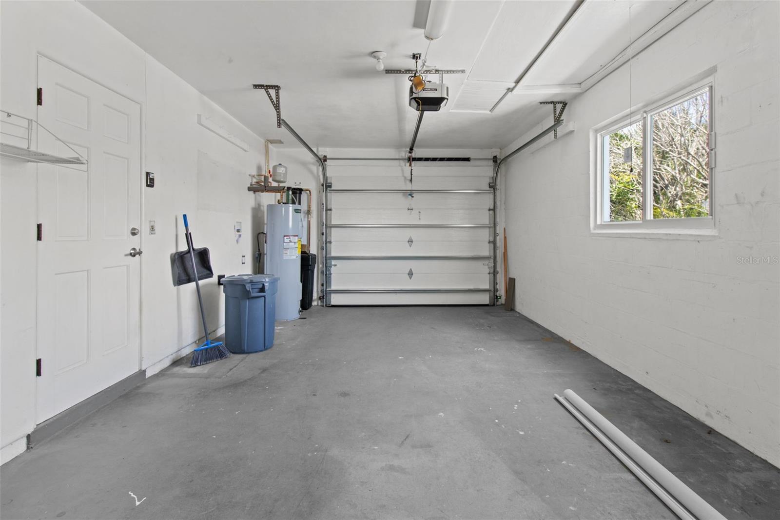 Image 14 of 39 For 2 79th Street S