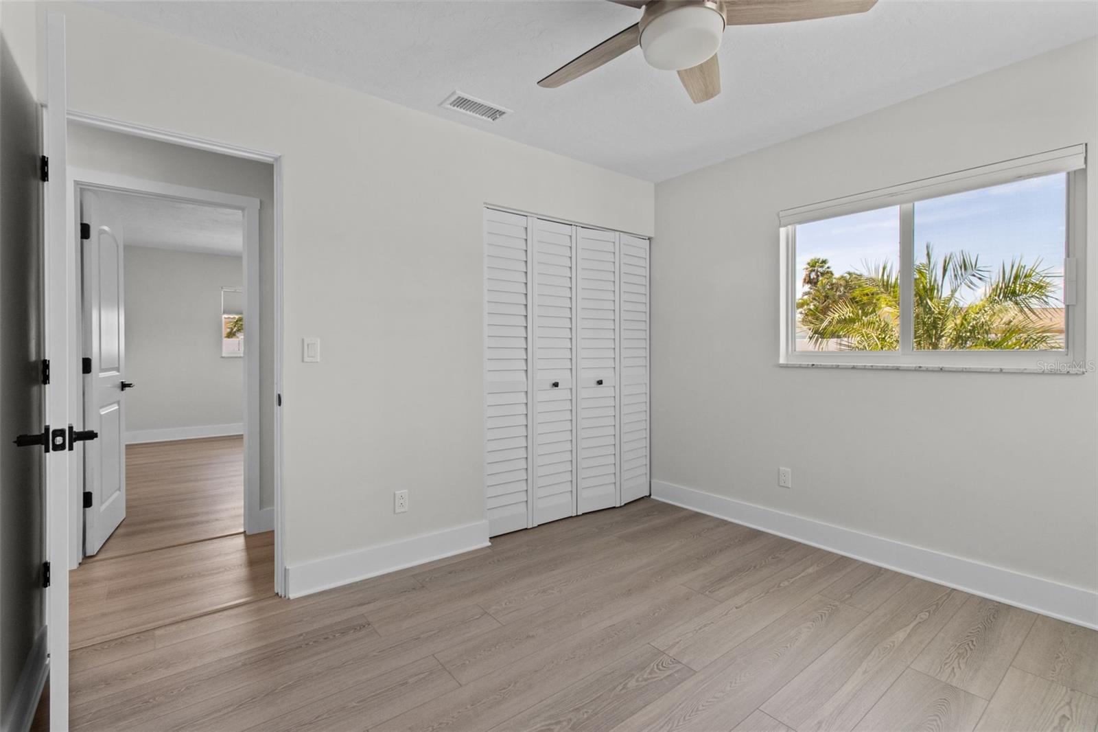 Image 17 of 39 For 2 79th Street S