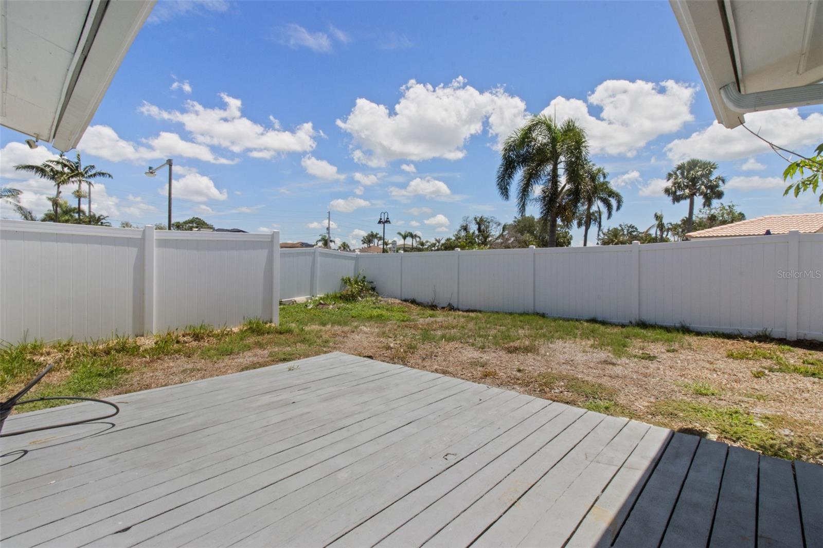 Image 22 of 39 For 2 79th Street S