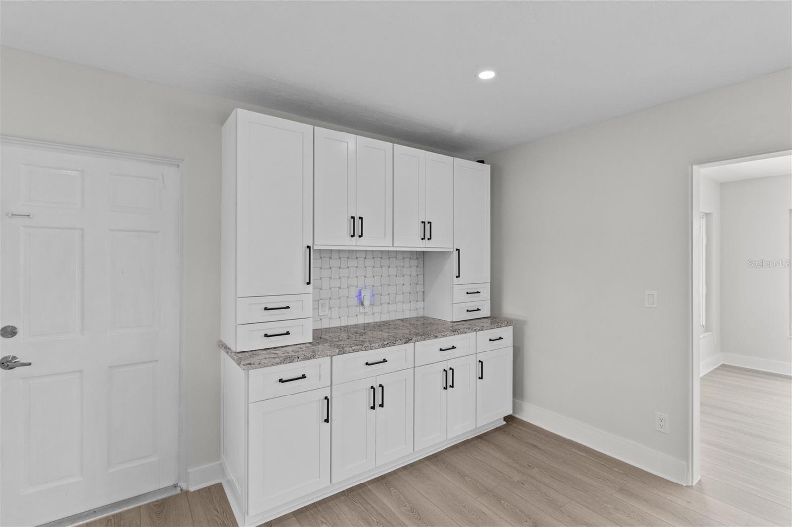 Image 9 of 39 For 2 79th Street S
