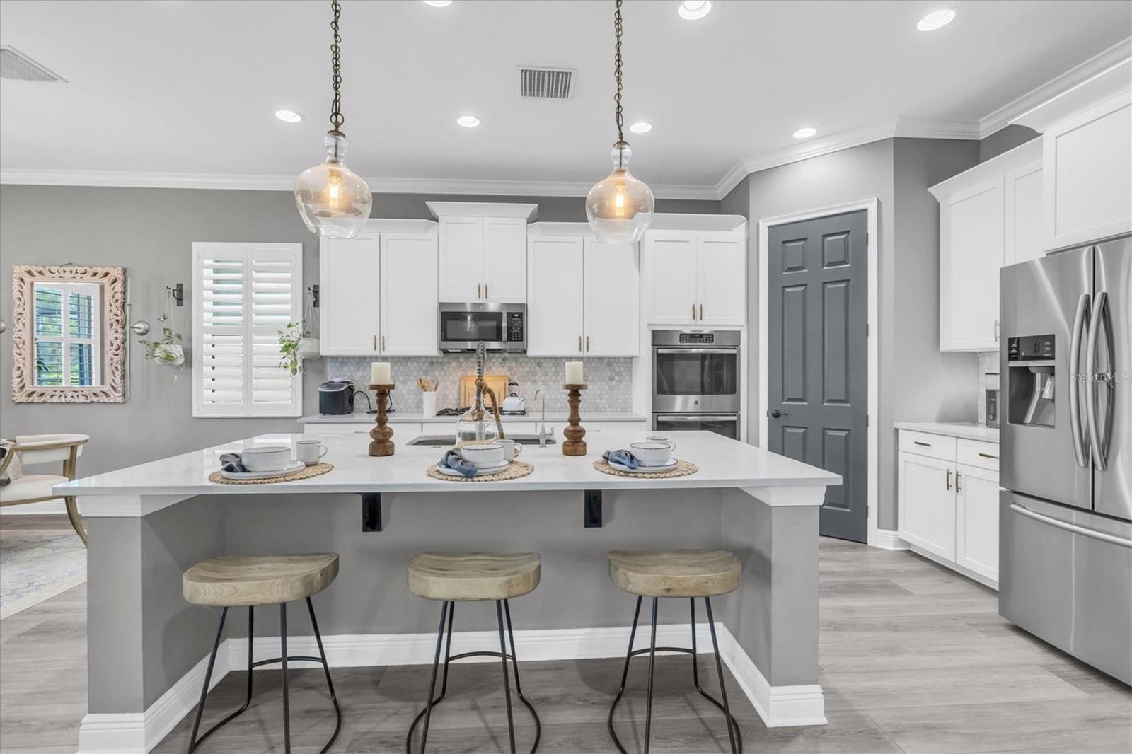Listing photo id 9 for 3477 Barbour Trail