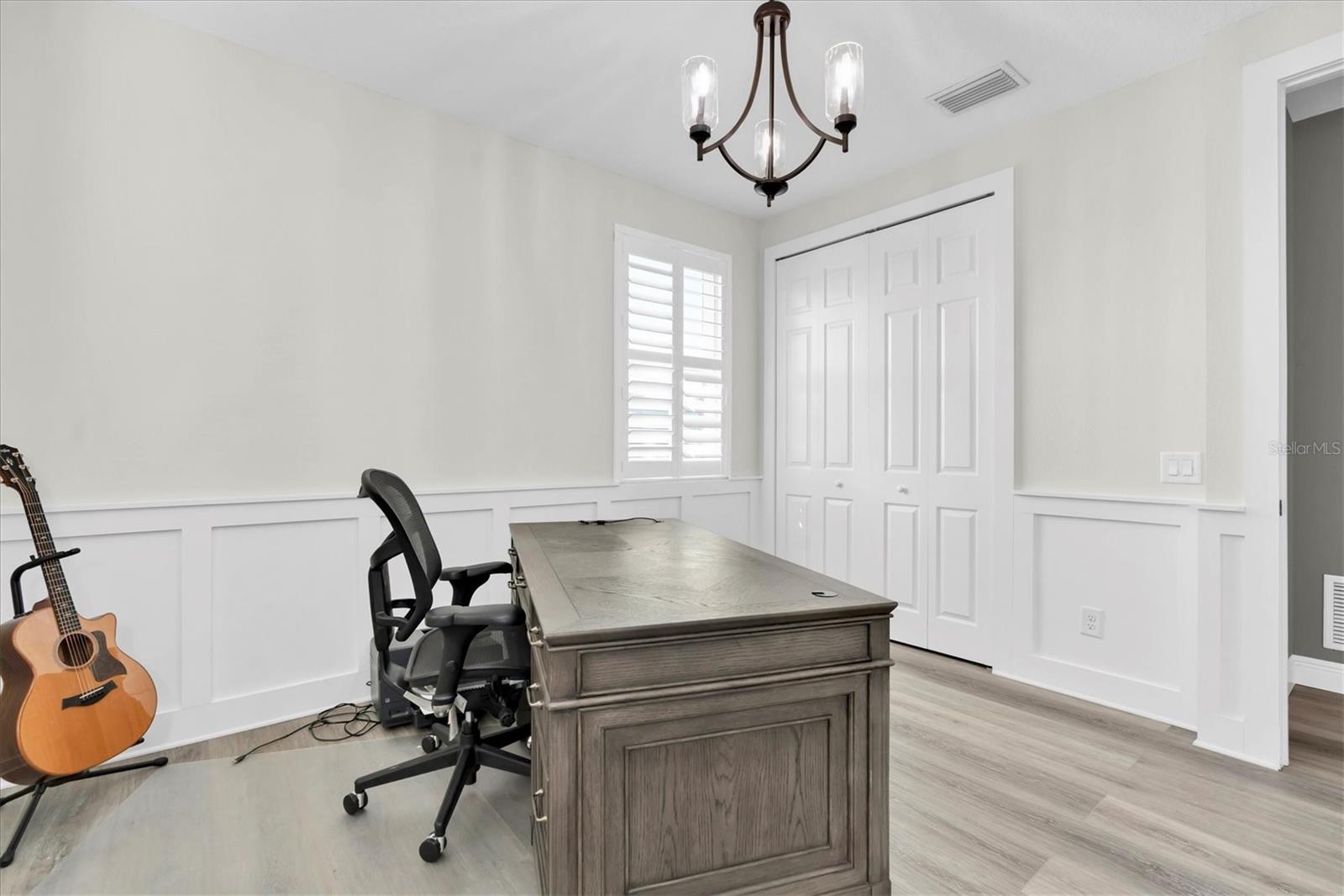 Listing photo id 33 for 3477 Barbour Trail