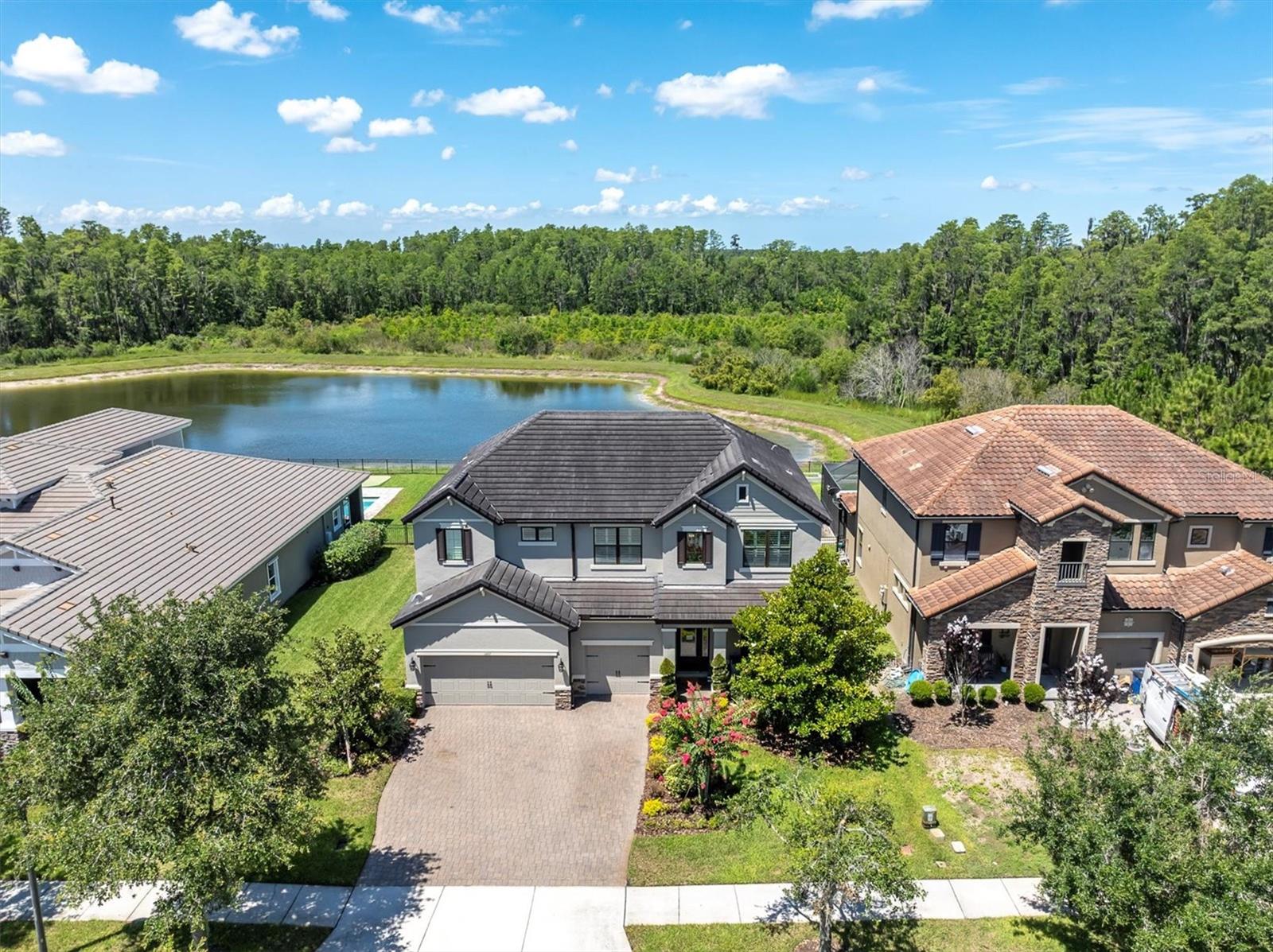 Listing photo id 2 for 3477 Barbour Trail