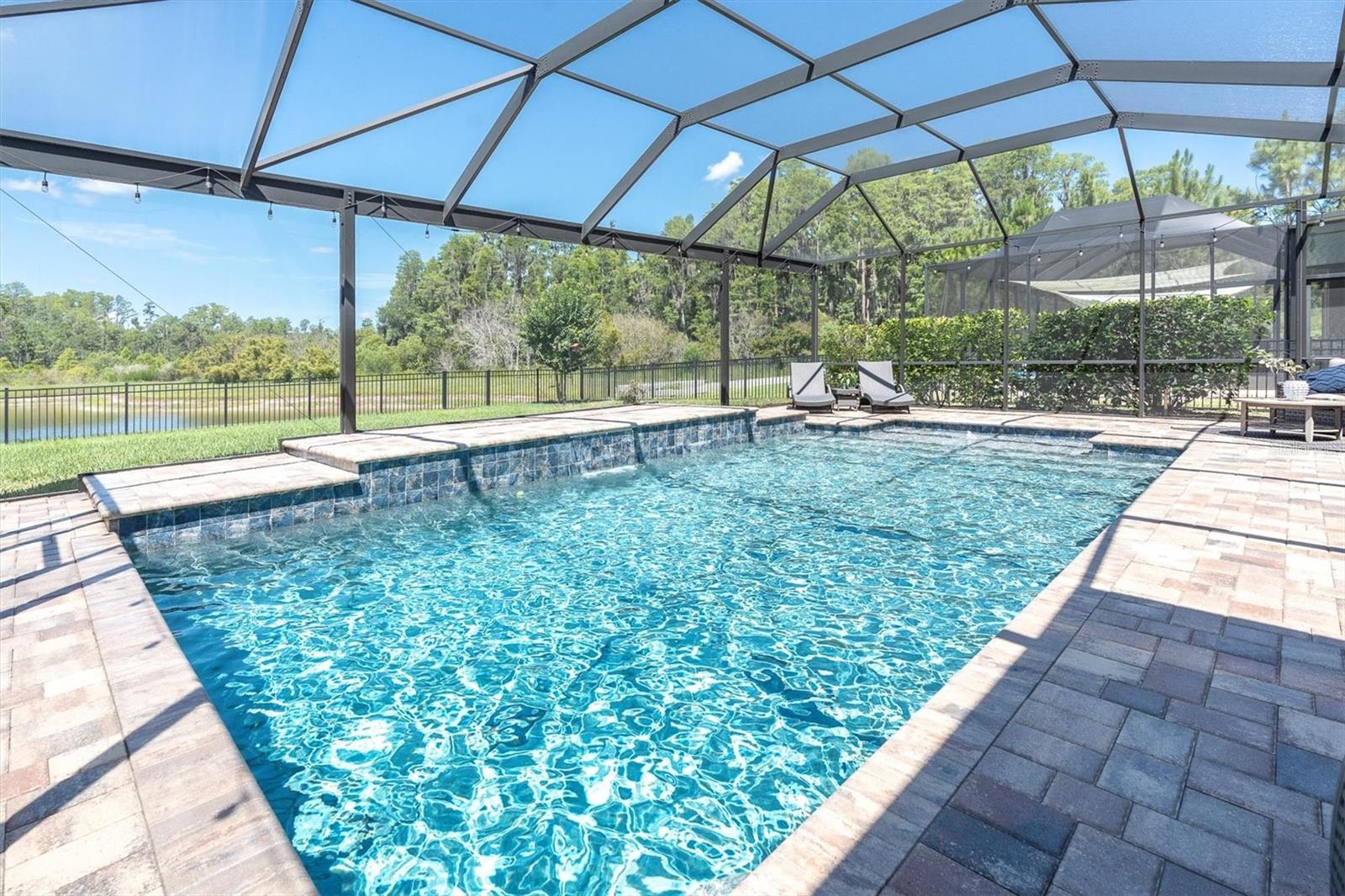Listing photo id 45 for 3477 Barbour Trail