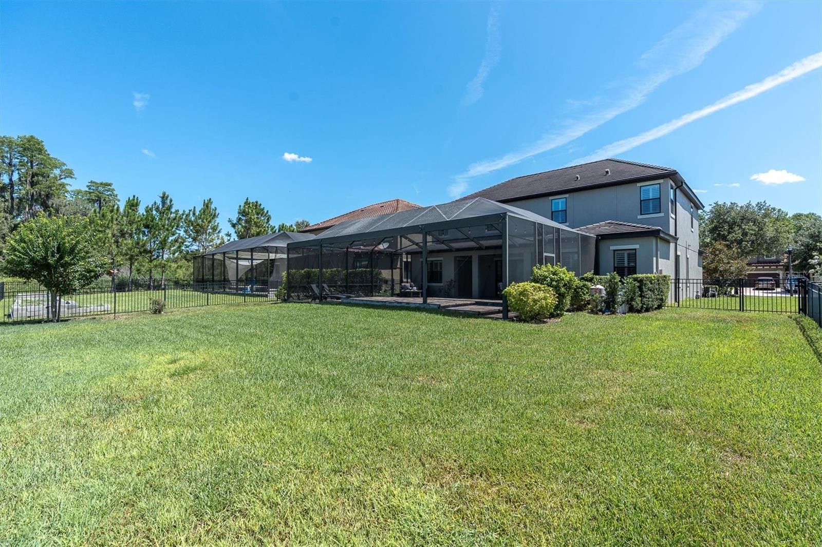 Listing photo id 53 for 3477 Barbour Trail